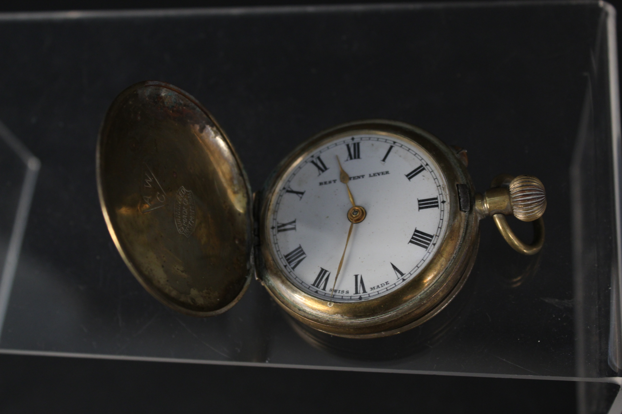 A mixed lot consisting of a base metal hunter pocket watch (as found), rolled gold watch chain, - Image 4 of 4