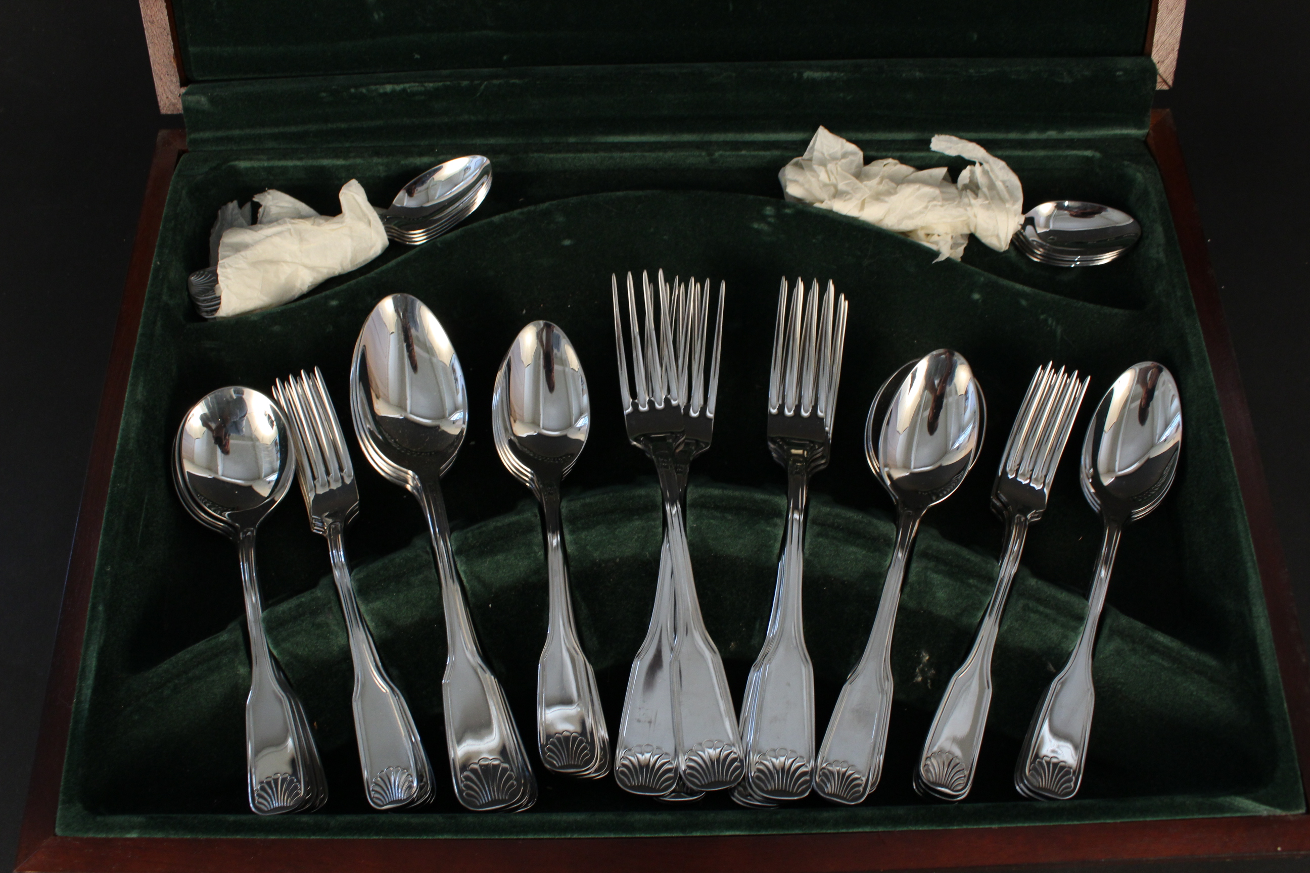 A wooden cased canteen of silver plated cutlery by Guy Degrenne, France, - Image 3 of 3
