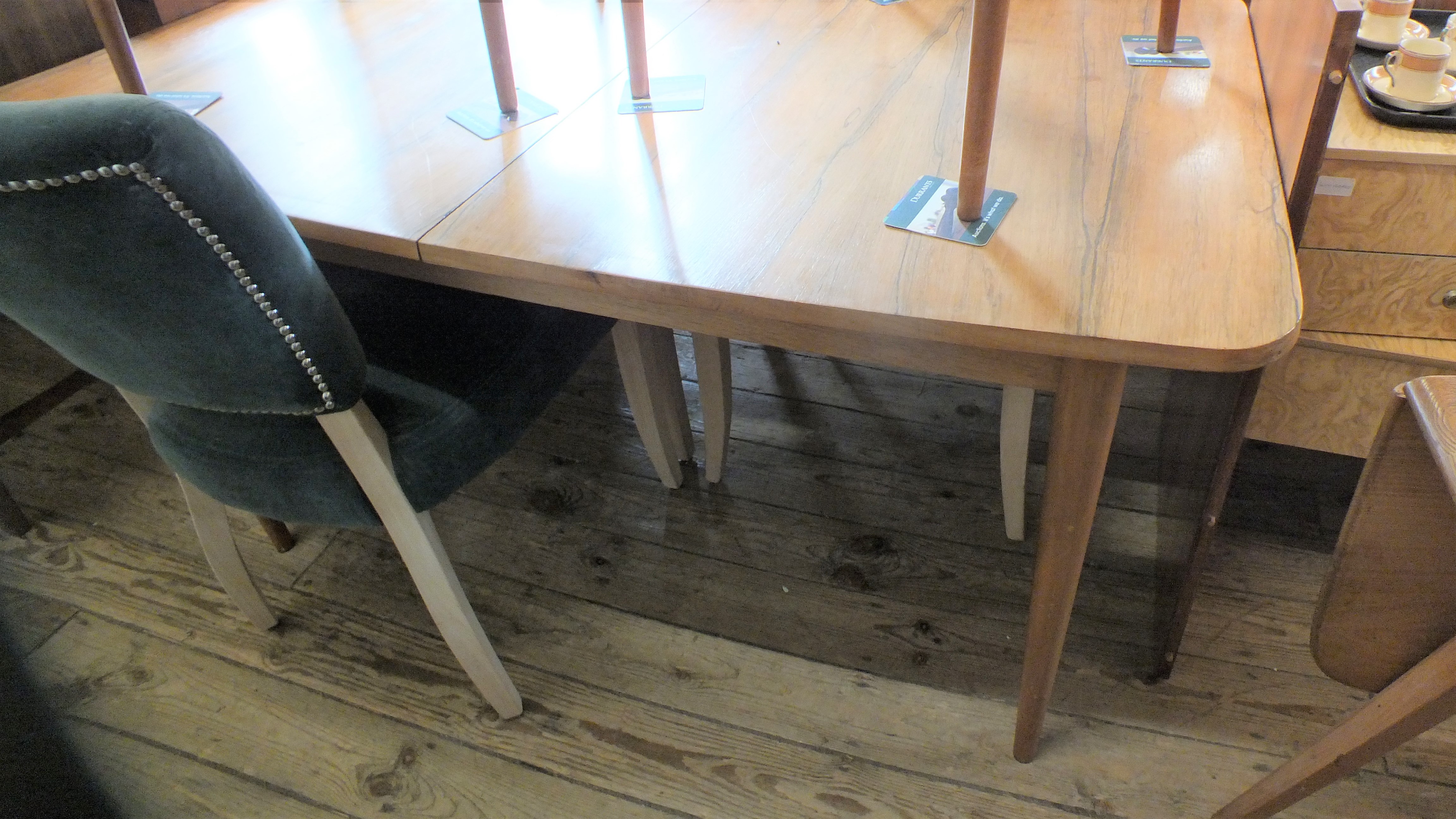 A Robert Heritage for Archie Shine teak Hamilton extending dining table with two original chairs - Image 3 of 3
