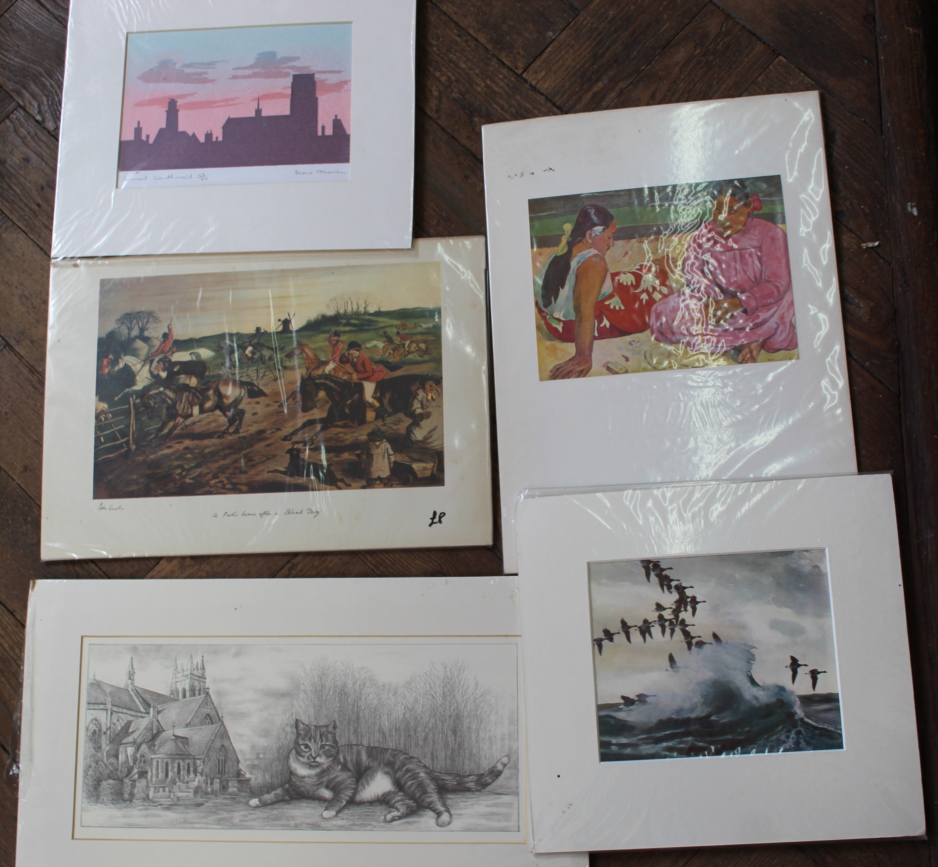 A tray of mounted prints, a large number with various subjects including classical scenes, biblical, - Image 3 of 3