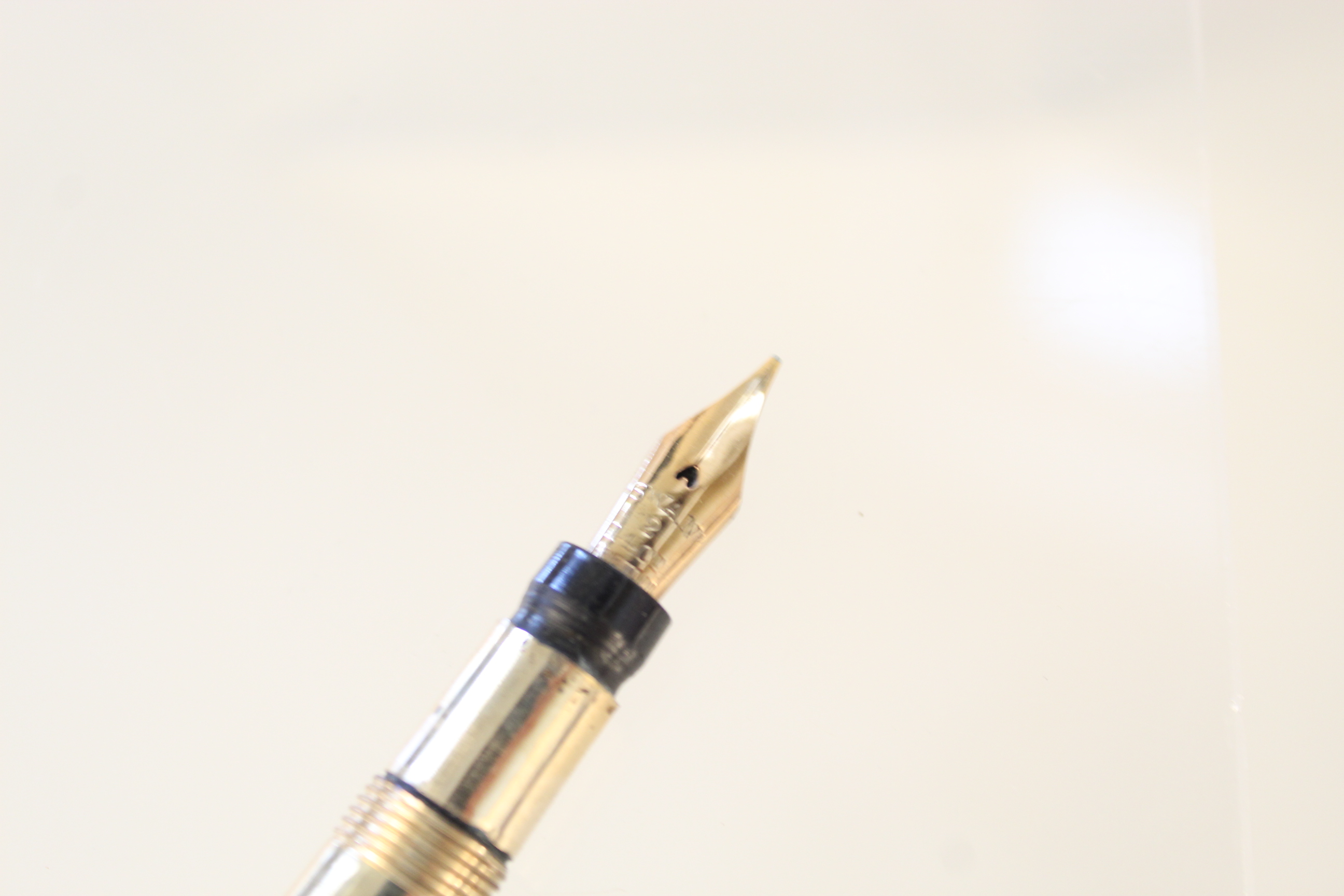 A boxed Swan gold plated self filling pen by Mabie Todd & Co. - Image 3 of 3