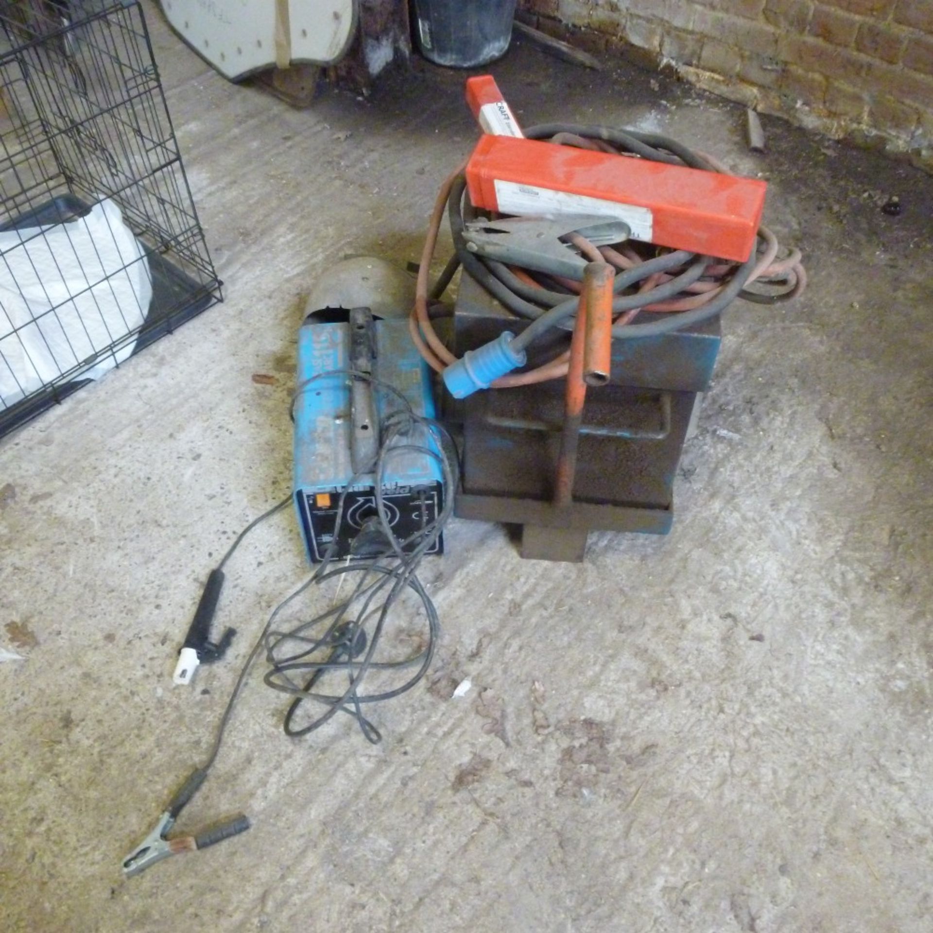 Clarke Easi Arc 115 electric welder and Eutectic 180mm electric welder and spares