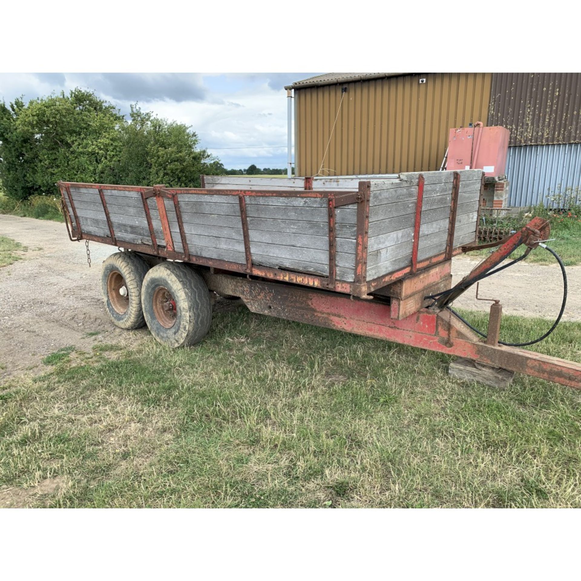 Pettit twin axle hydraulic tip trailer, 13ft,