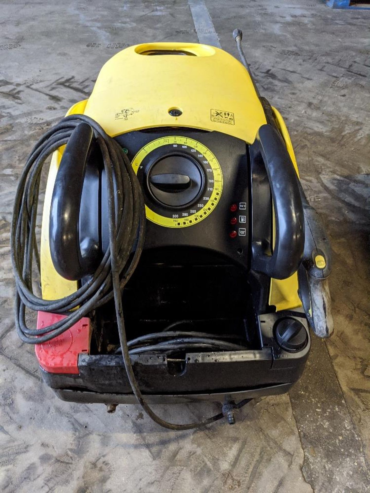 Karcher HDS 601 C Hot water pressure washer. No VAT on this item.