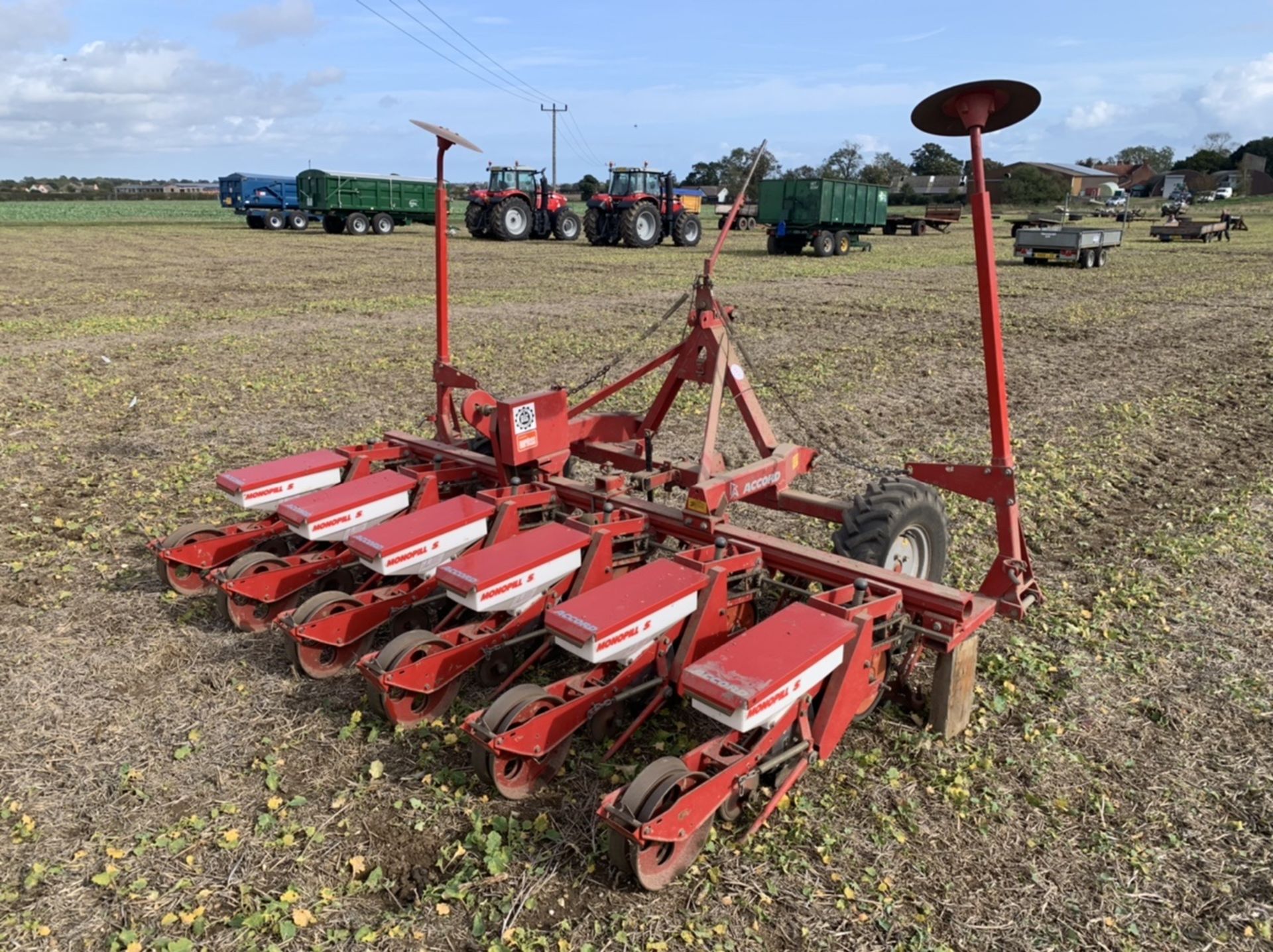 Accord Monopill 6 row beet drill,