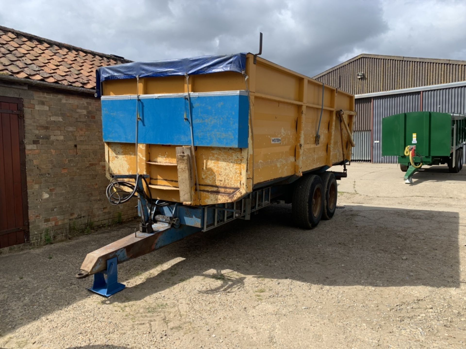 Richard Western 12T grain trailer (1986) twin axle,