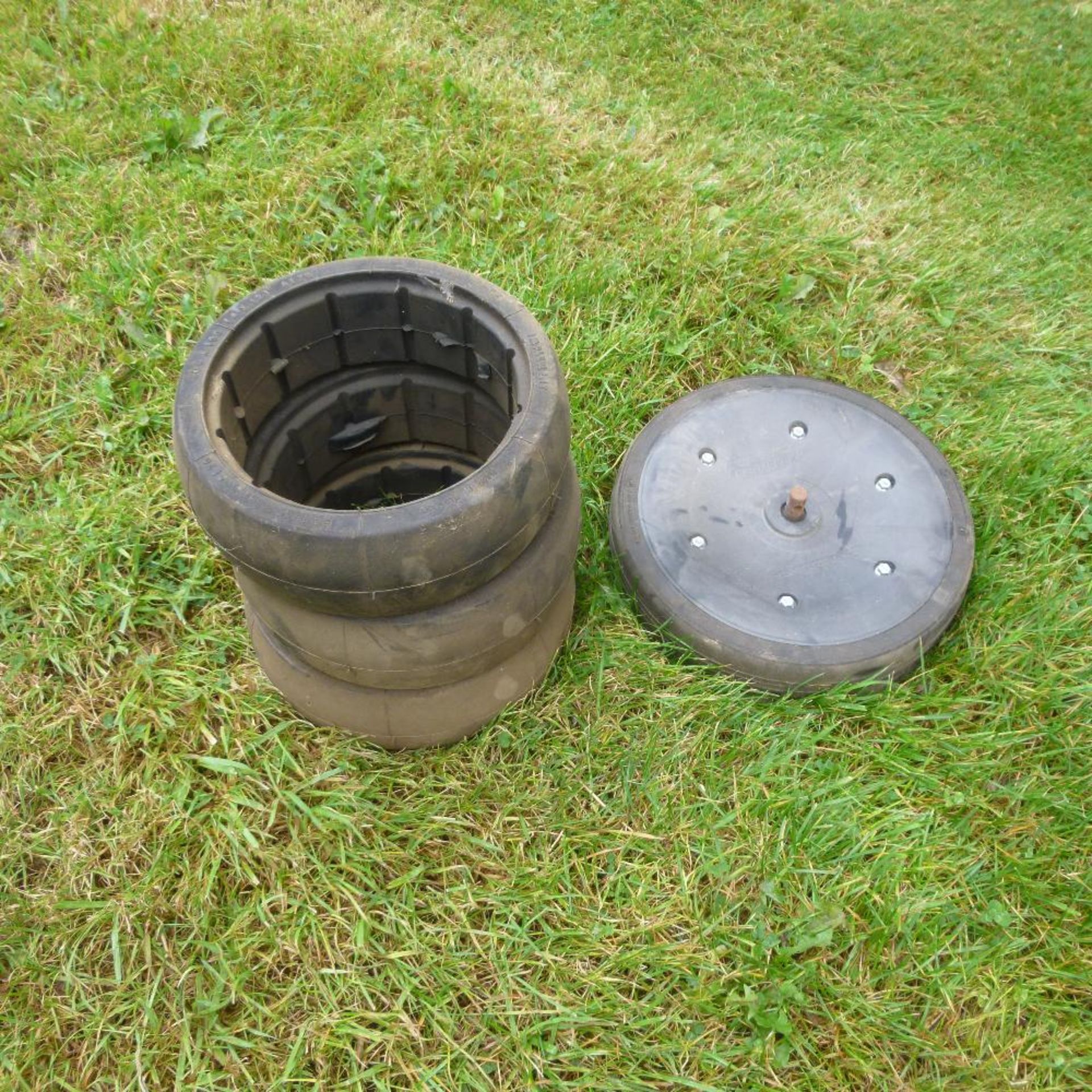 3 x New beet hoe/drill tyres 300/100 plus Farm flex rubber sheet