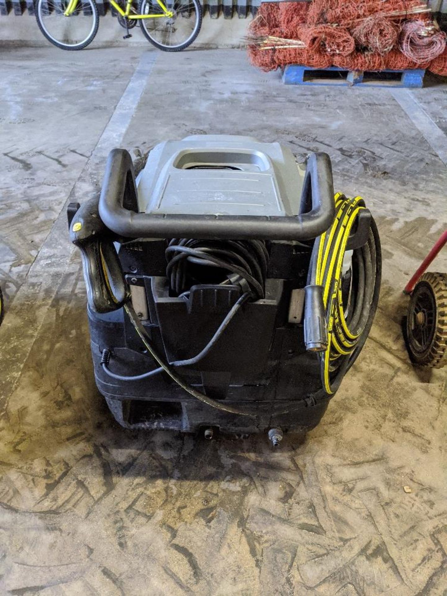 Karcher HDS 6/10-4C Hot water pressure washer. No VAT on this item.