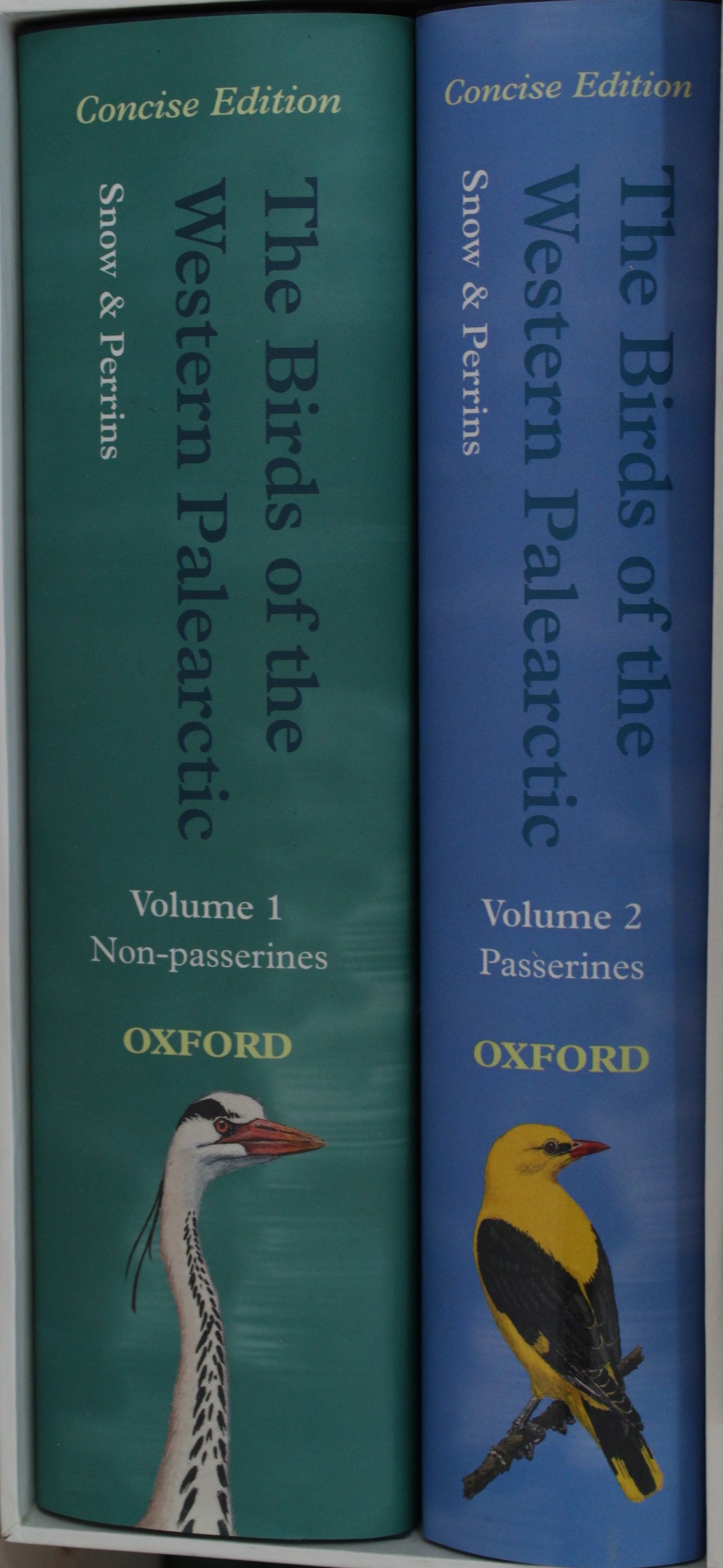 Two volumes on "The Birds of the Western Palearctic",