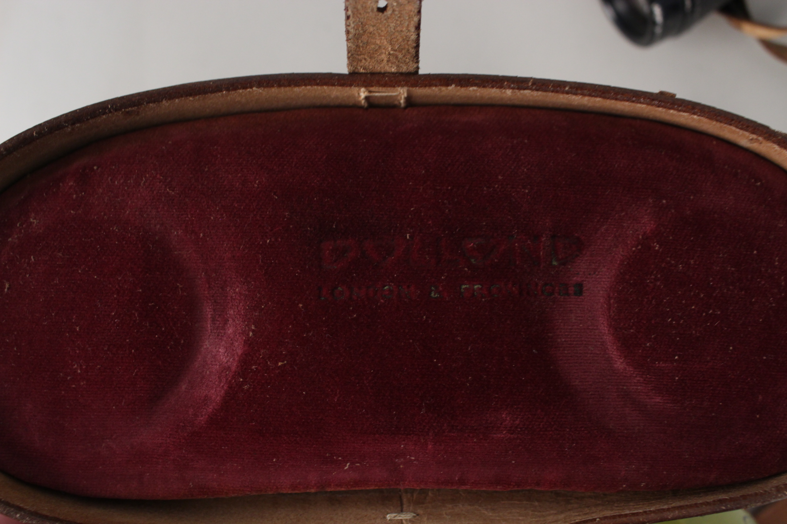 A pair of Carl Zeiss 8 x 30 binoculars in leather case together with a Dolond of London pair 10 x - Image 3 of 4