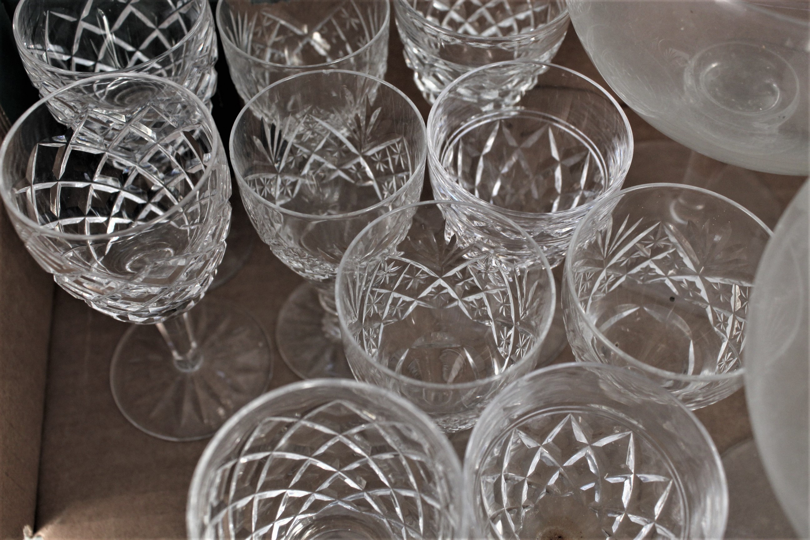 Mixed drinking glasses including a set of six very large champagne glasses - Image 2 of 5