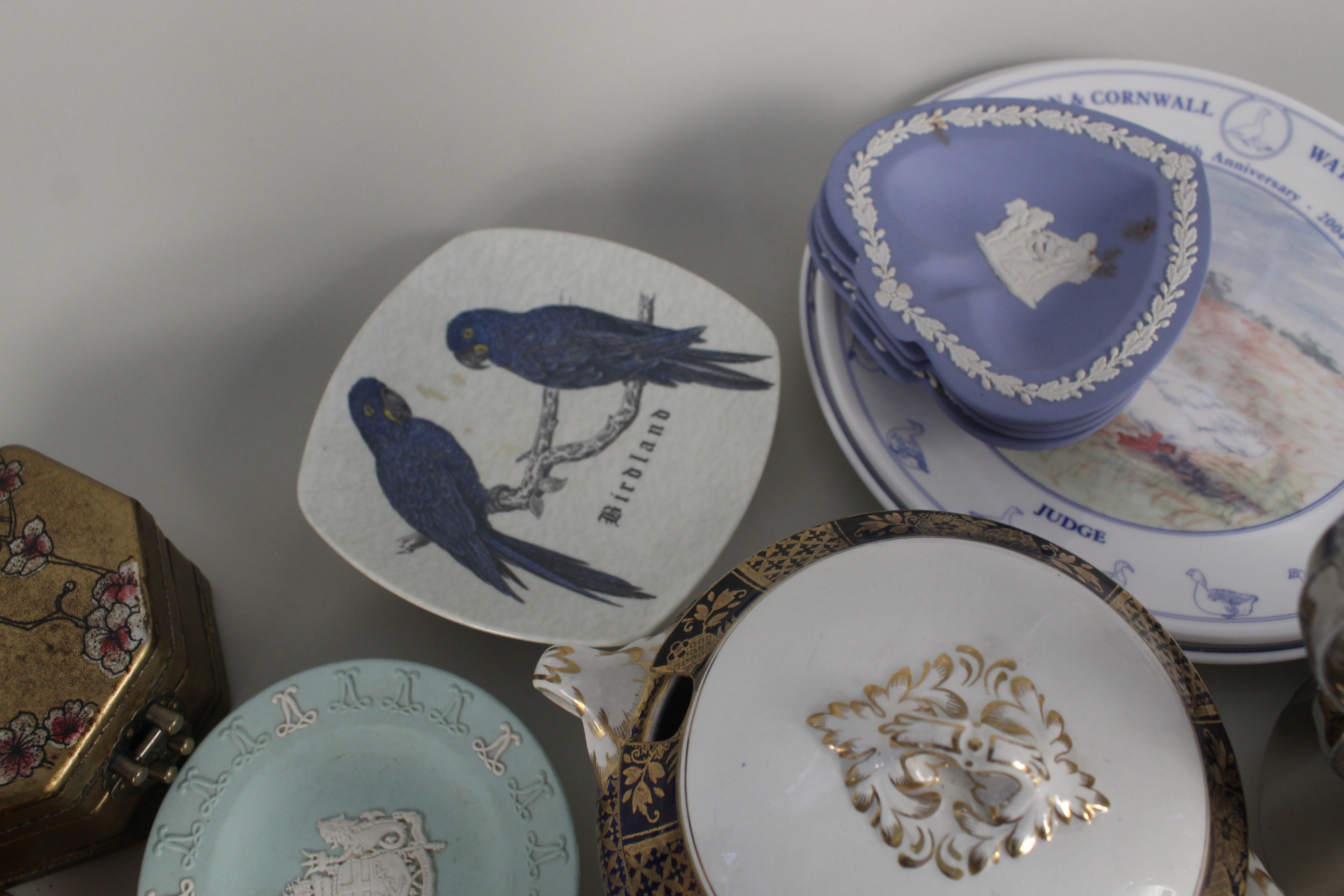 Mixed lot of ceramics including Noritake cups and saucers, Wedgwood, - Image 5 of 5
