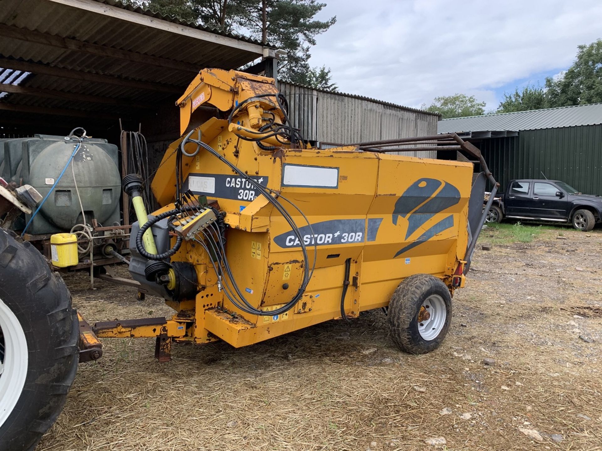 Lucas G Castor 30RUT Straw Chopper Blower Self Loading, Cable controlled Located near Beccles,