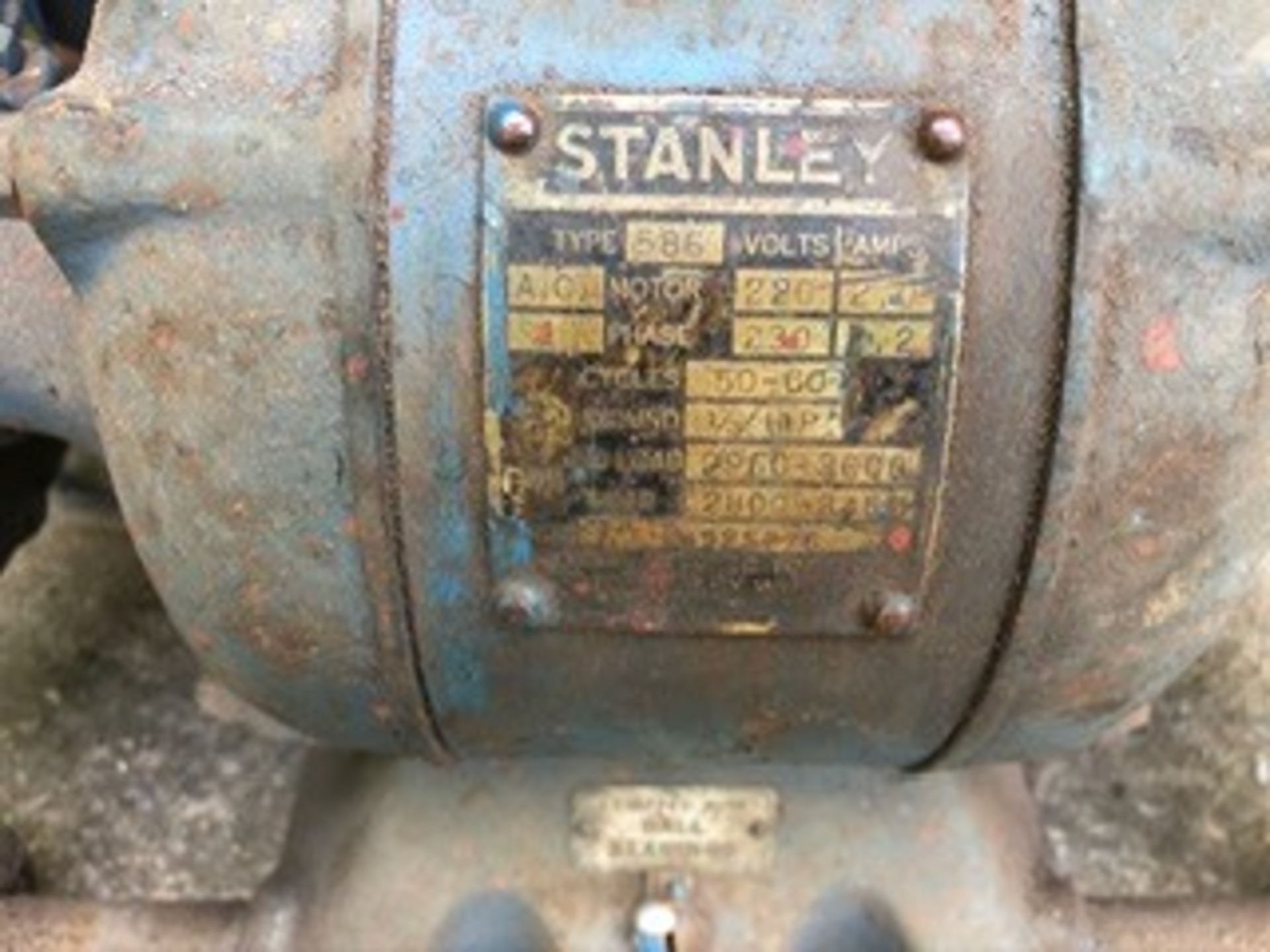 Stanley portable bench grinder. Electrical safety test passed (11.09.20). - Image 2 of 3