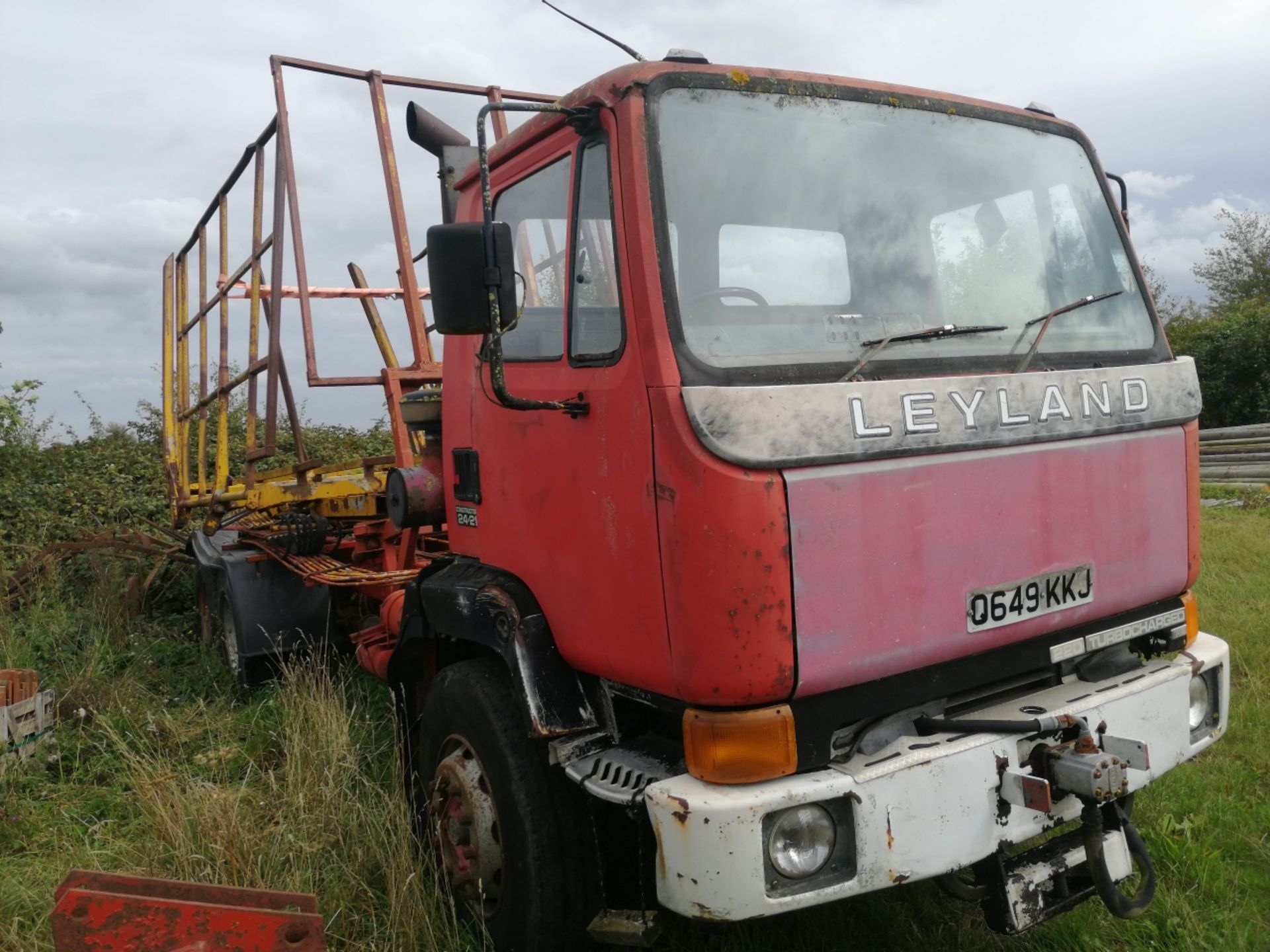 FULL AGRICULTURAL REGISTERED Leyland constructor bale chaser not limited use. From the mid 80s.
