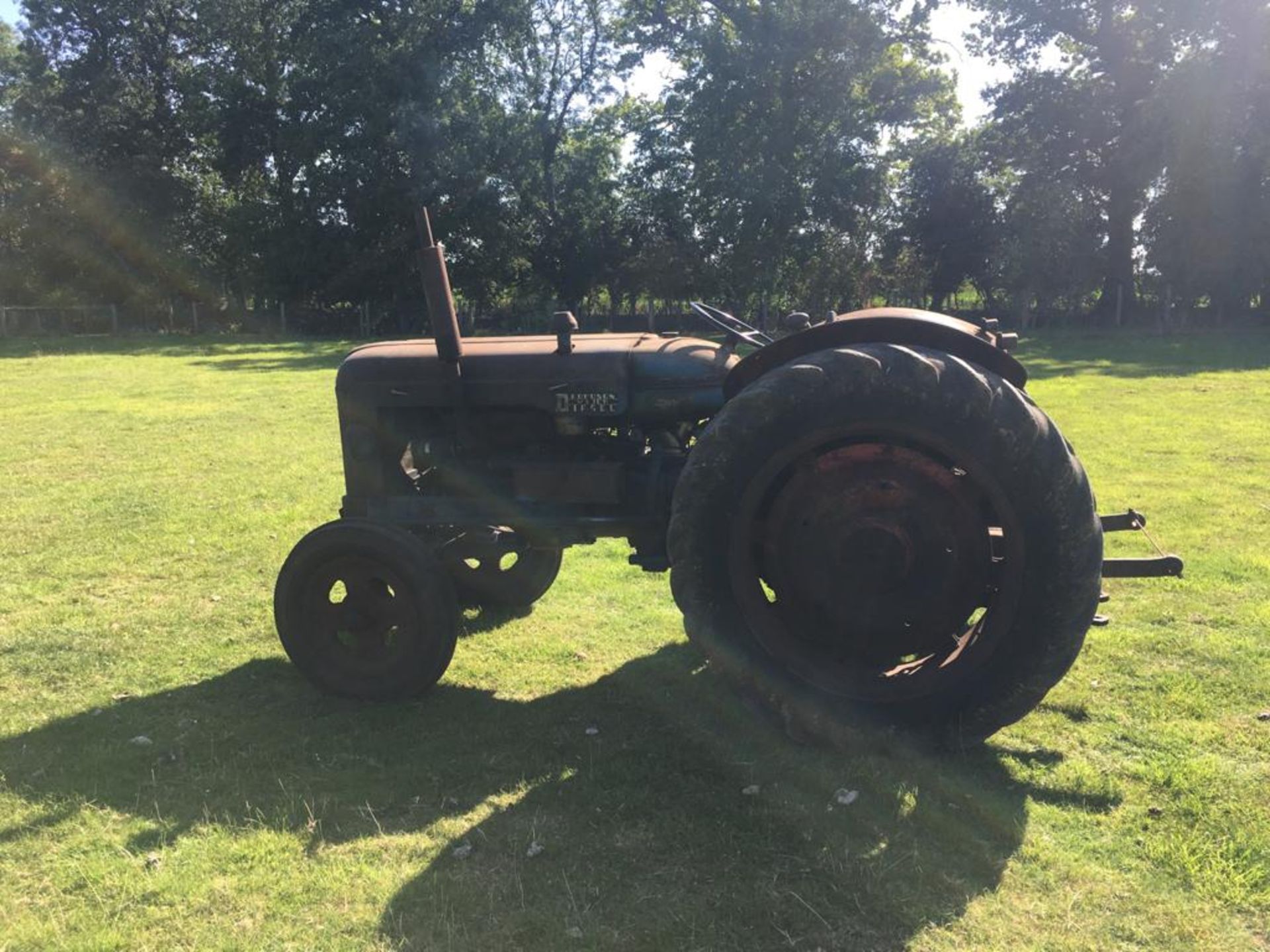 1952 Fordson Major E1A Major. Starts and runs well, new front tyres. Stored near Norwich, Norfolk. - Image 4 of 4