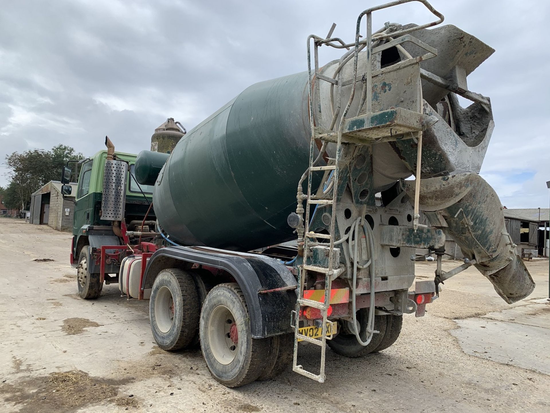 Foden Concrete Mixer Lorry 3000-345 (2002) - Mixer year 2011. - Image 4 of 7