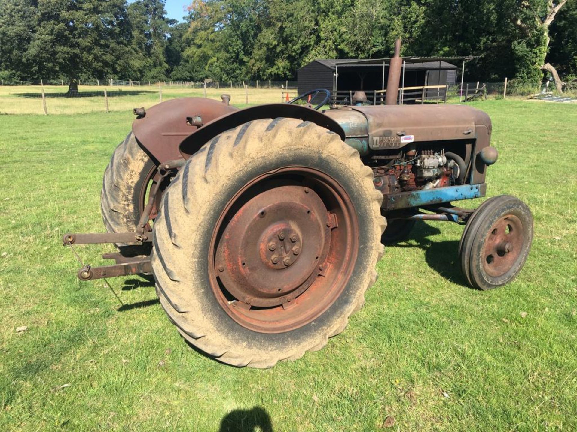 1952 Fordson Major E1A Major. Starts and runs well, new front tyres. Stored near Norwich, Norfolk. - Image 2 of 4