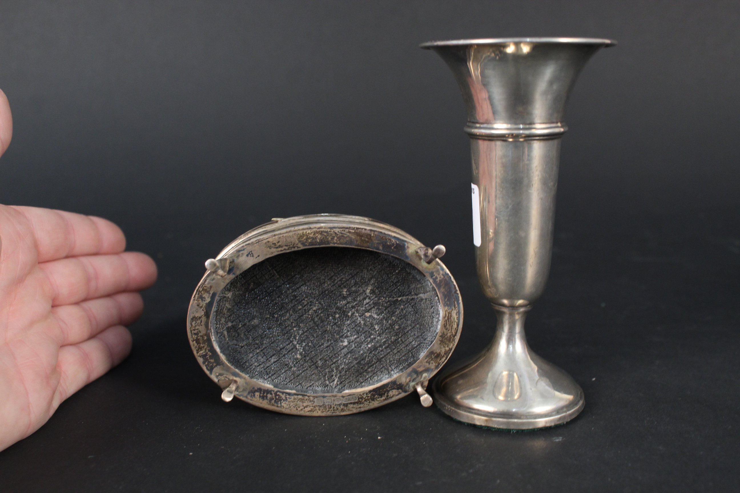 An oval silver ring box (interior as found) together with a silver bud vase - Image 3 of 3