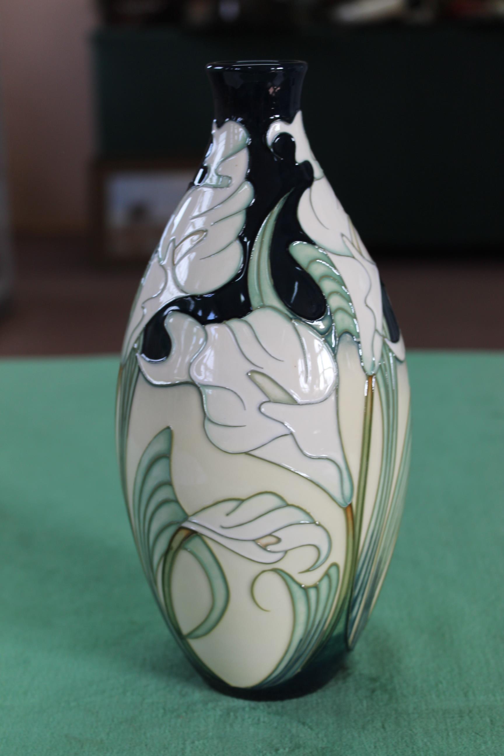 A Moorcroft 'Au Revoir' pattern vase, 2007 by S Leeper, 9 1/2" tall, - Image 2 of 3