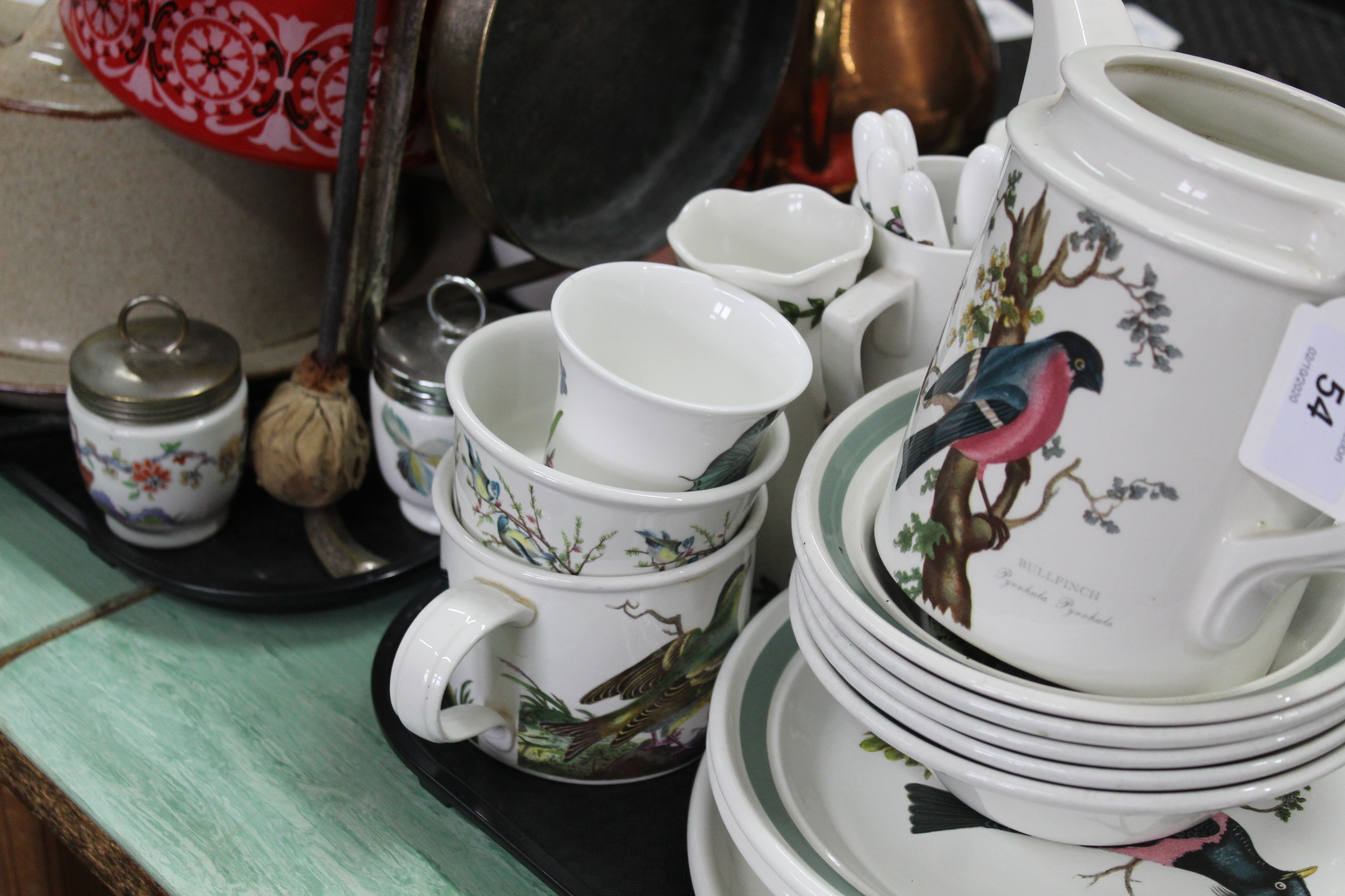 A tray of assorted Portmeirion china including British Birds cereal bowl and Botanical sugar - Image 3 of 3