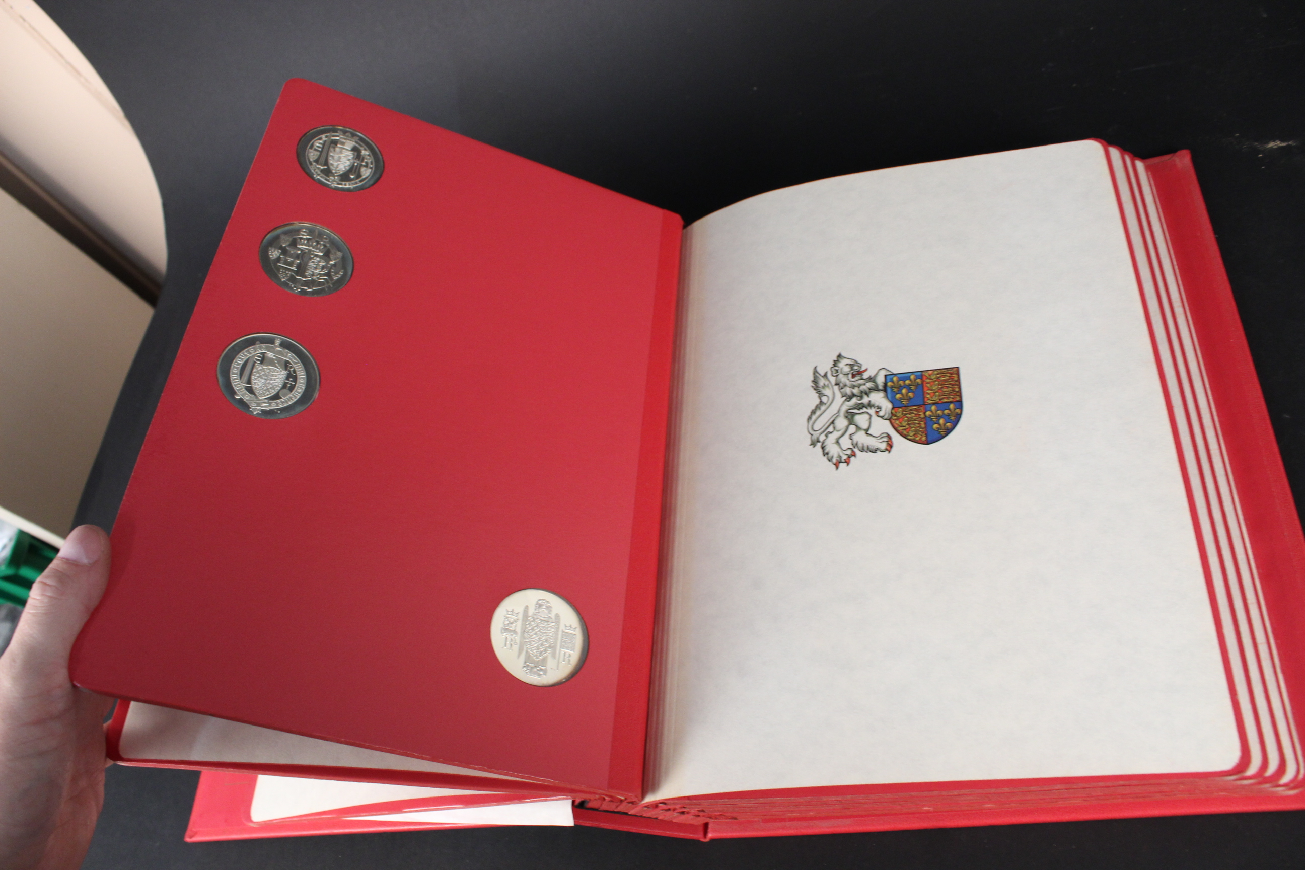 The Kings and Queens of England first edition sterling proof set consisting of forty three medals - Image 3 of 3