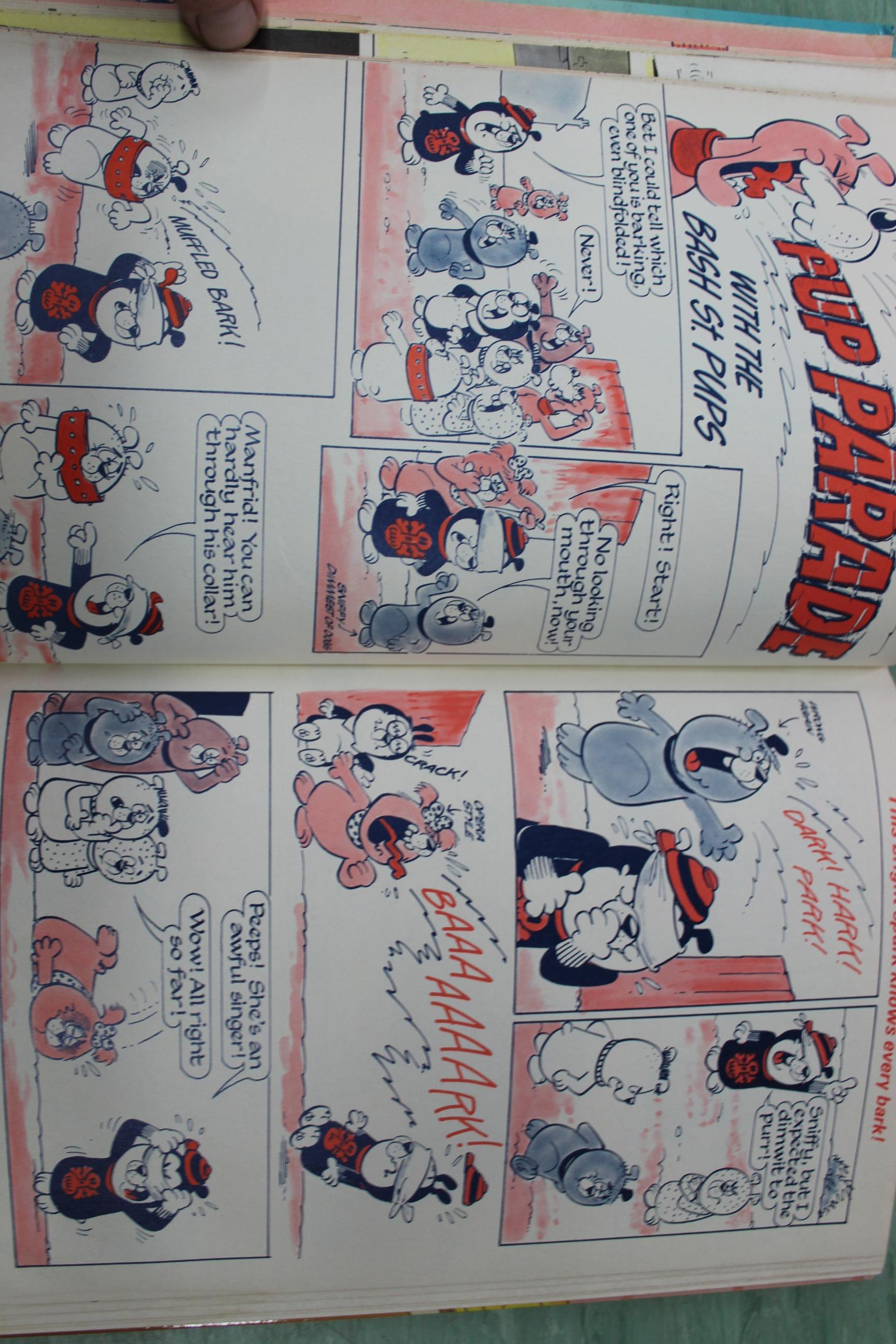 A box of vintage childs annuals, Bunty c1980's, - Image 3 of 3