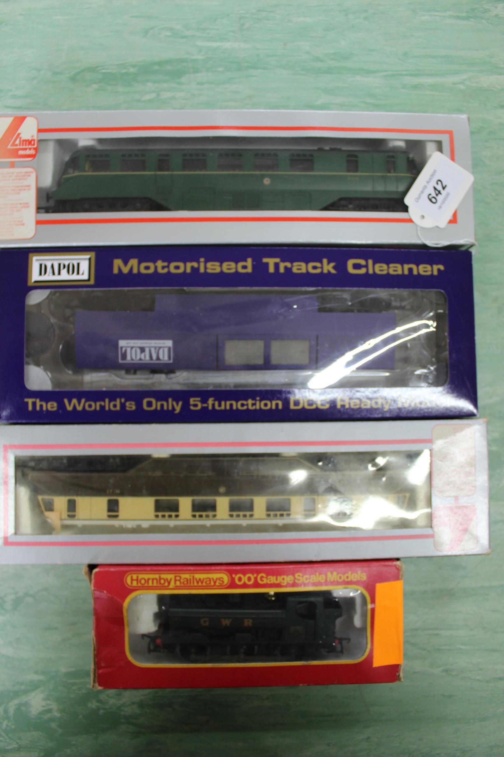 A Dapol motorised track cleaner,