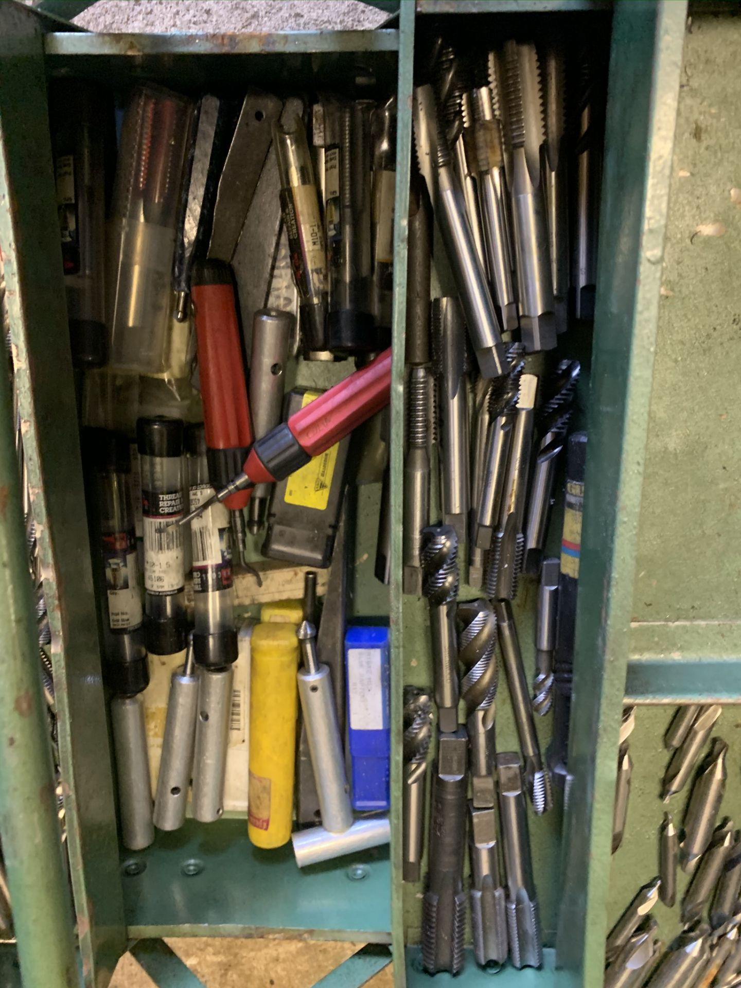 Tool Box of lathe tools, reamers etc. Stored near Gorleston, Norfolk. No VAT on this item. - Image 4 of 5