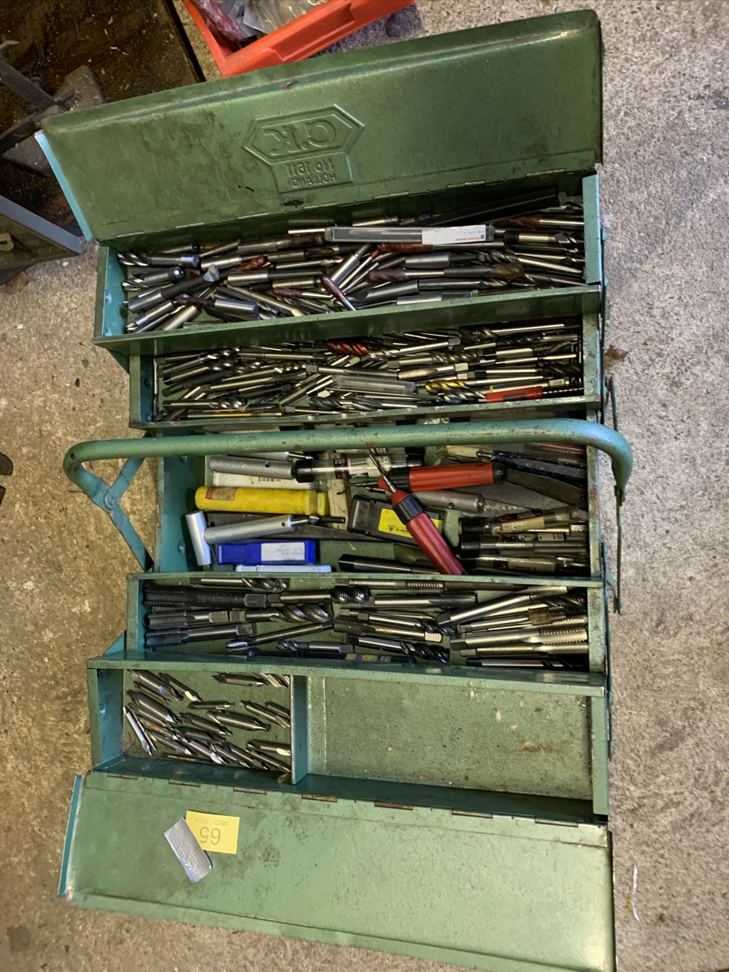 Tool Box of lathe tools, reamers etc. Stored near Gorleston, Norfolk. No VAT on this item. - Image 3 of 5