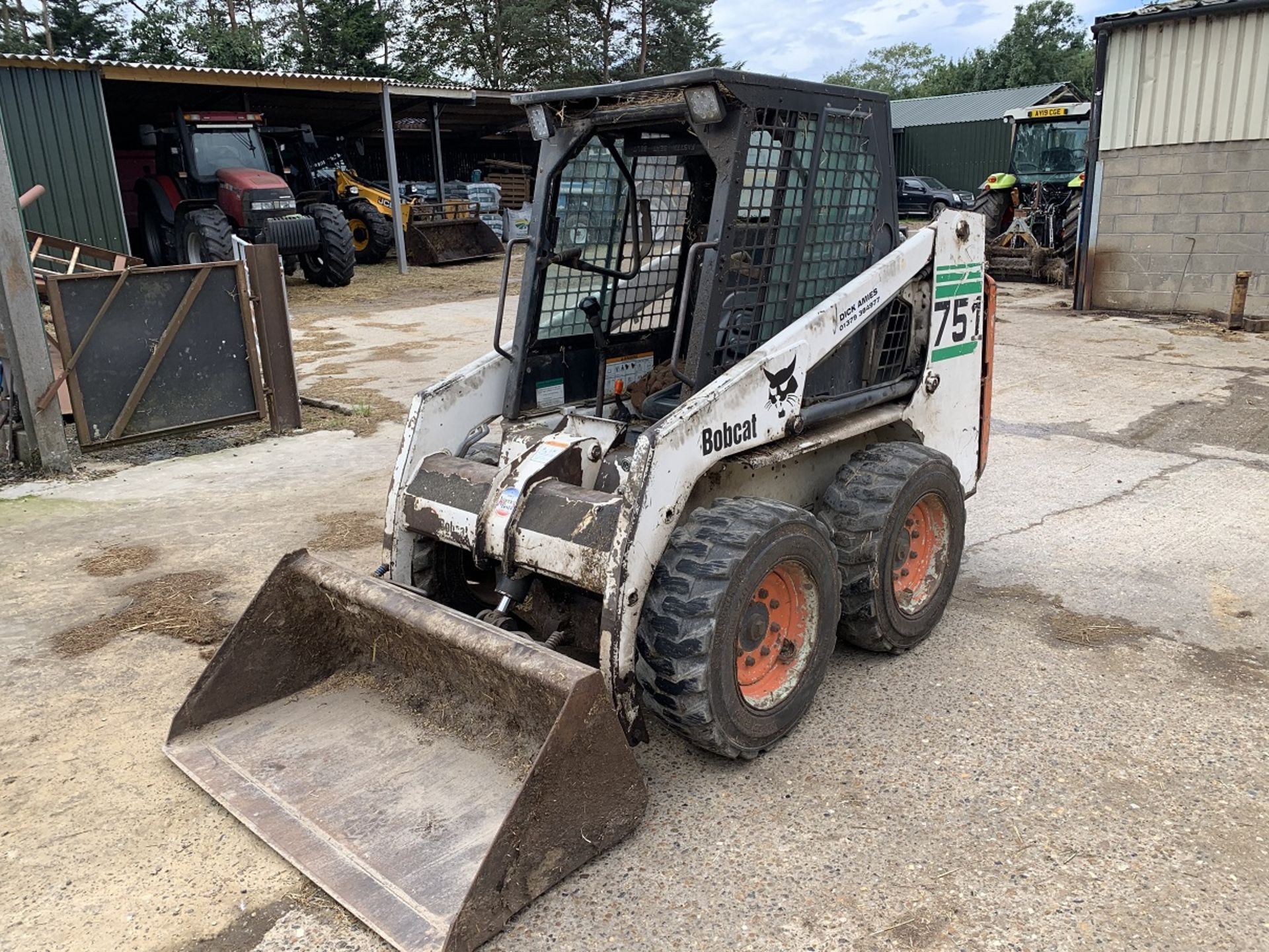 Bobcat 751 compact skid steer (1999), Rebuilt Engine in March 2020, Comes with Spare wheel, - Image 2 of 7