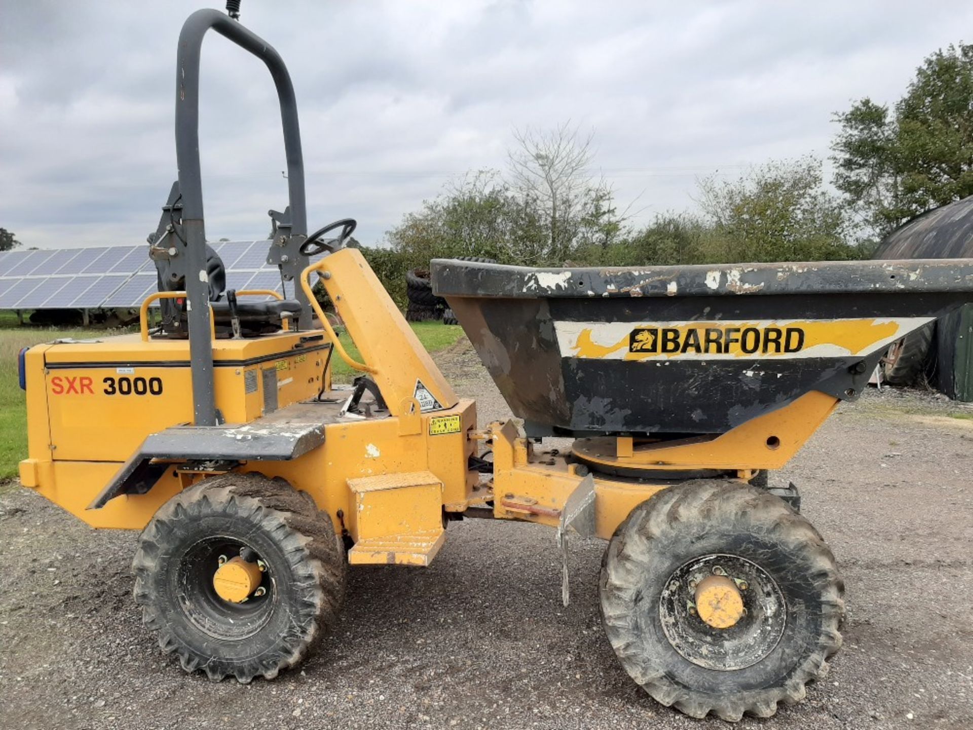 3 tonne swivel tip Barford dumper, 2007, new clutch fitted 4 weeks ago ready to work. - Image 3 of 4