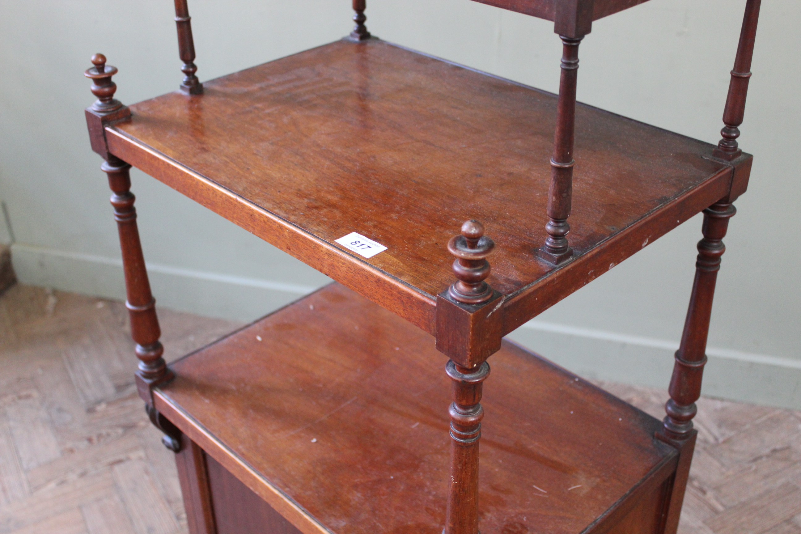 A 19th Century mahogany four tier whatnot with cupboard base - Image 3 of 6