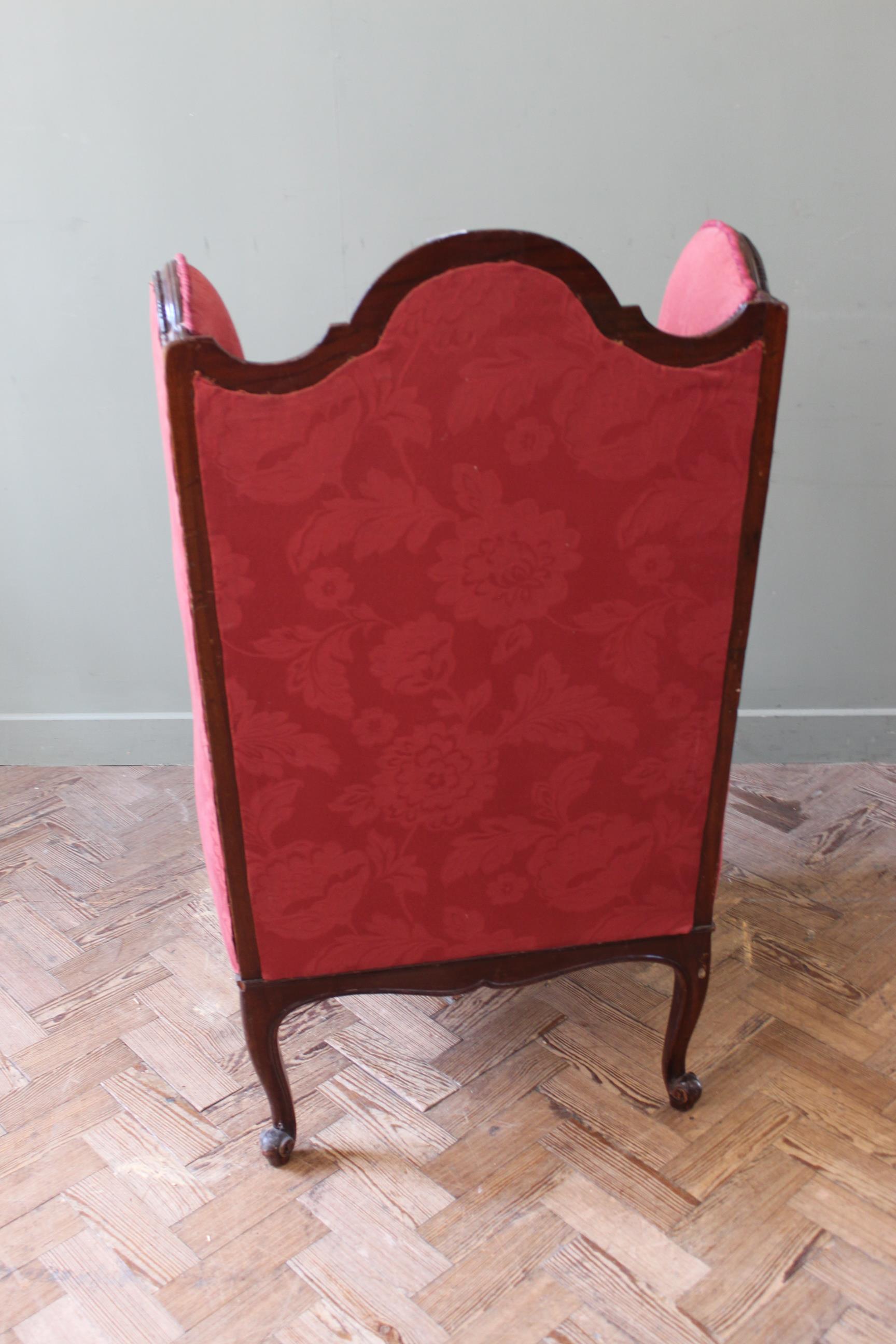 An early 20th Century mahogany Victorian style wing back chair - Image 6 of 6