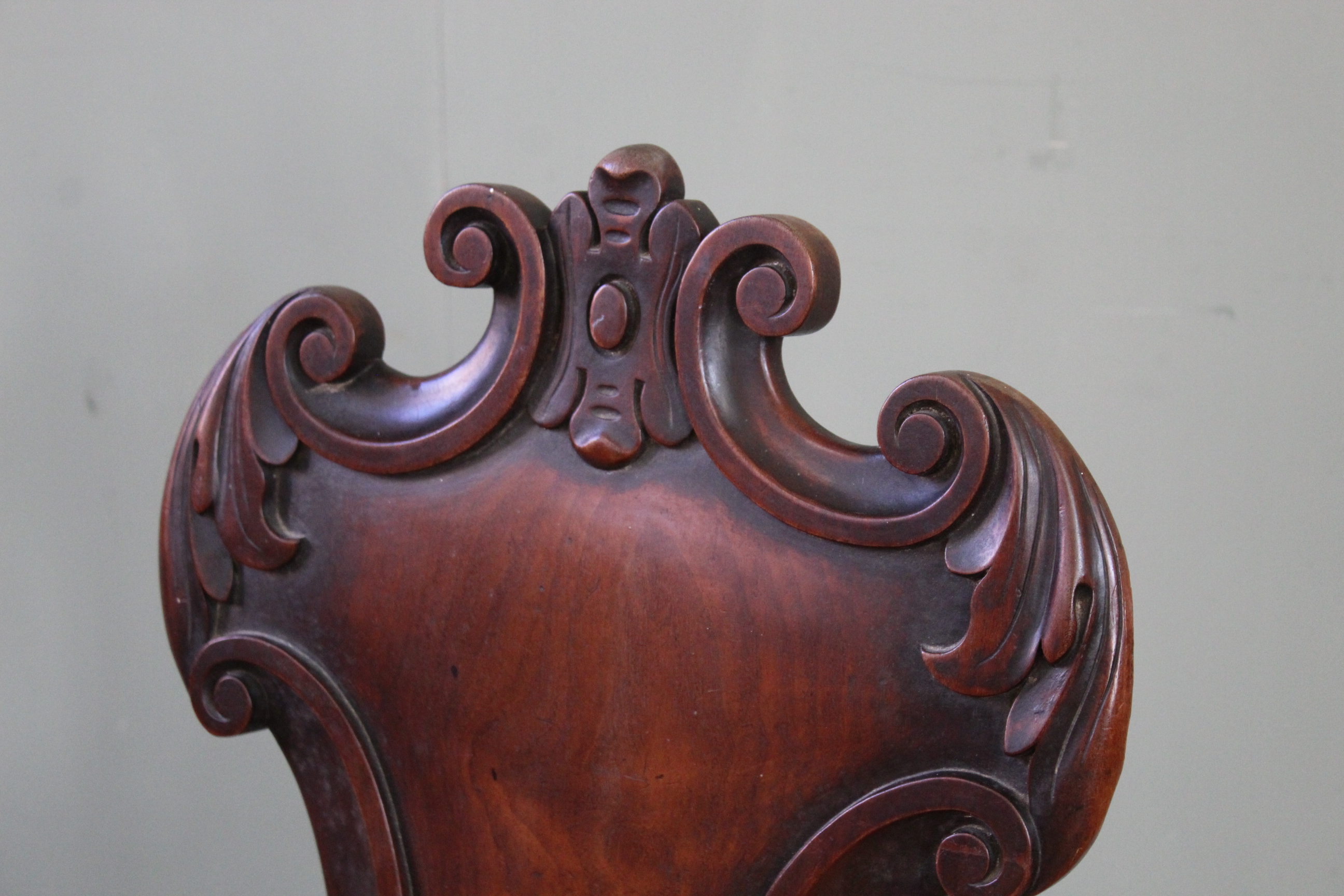 A Regency carved mahogany hall chair - Image 2 of 5