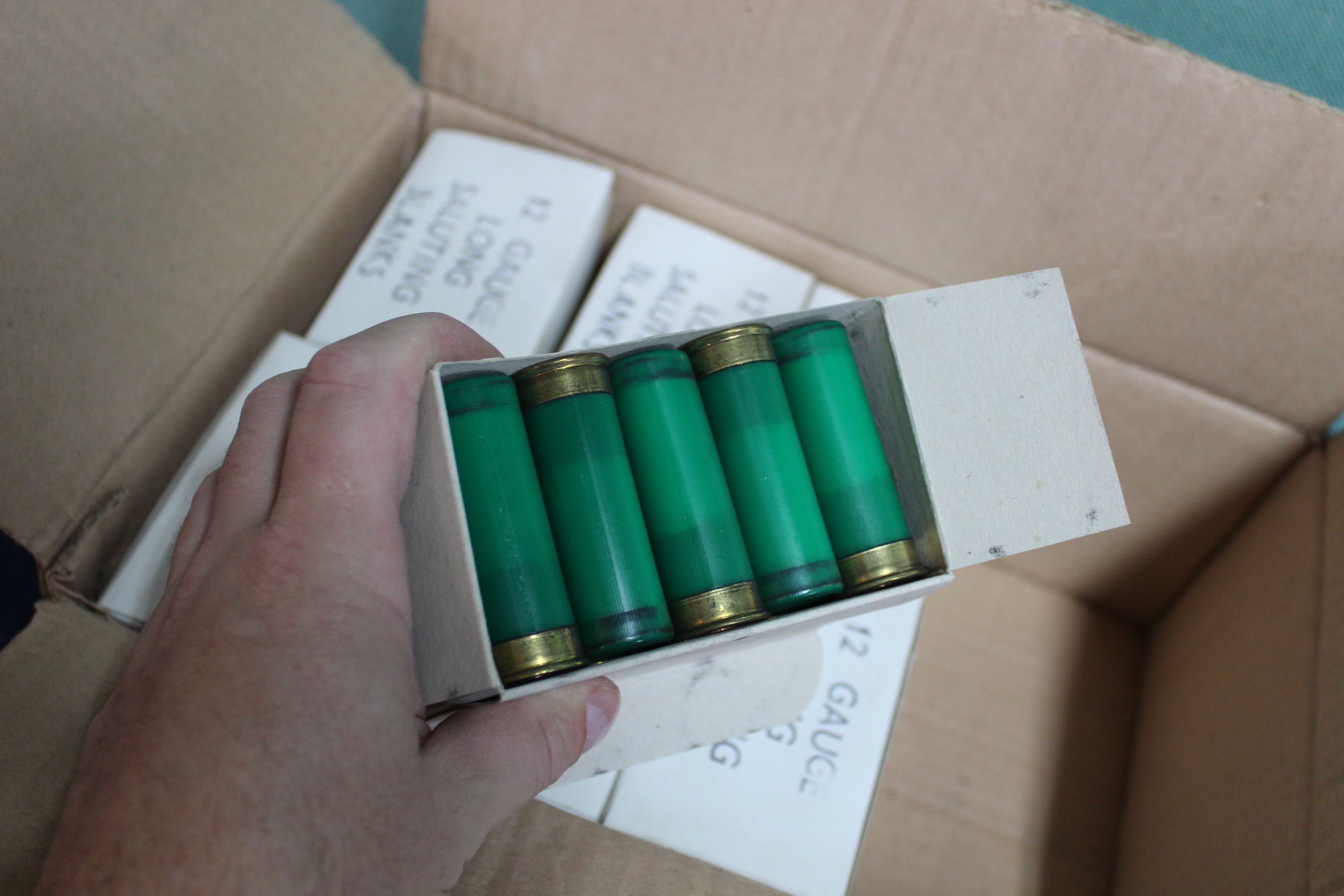 Seven boxes (175) of 12 gauge long saluting blanks - Image 3 of 3