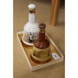 A Bells 1986 75cl Sarah Ferguson and Prince Andrew Commemorative barrel together with a small Bells