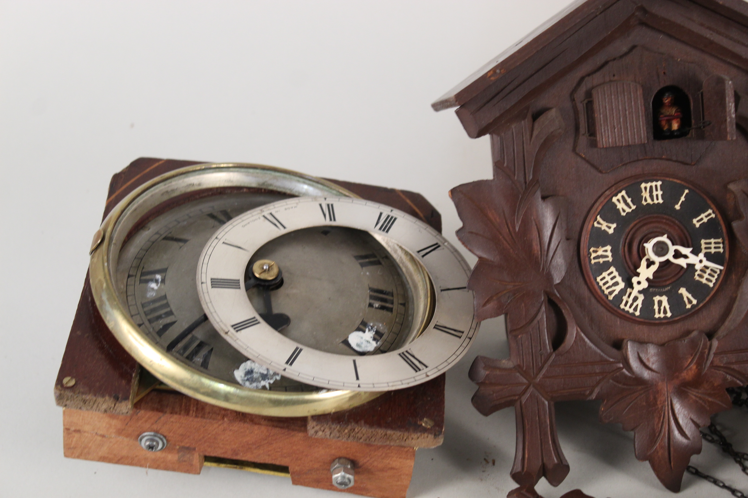 A German cuckoo clock plus two clock mounted movements (as found) - Image 2 of 3