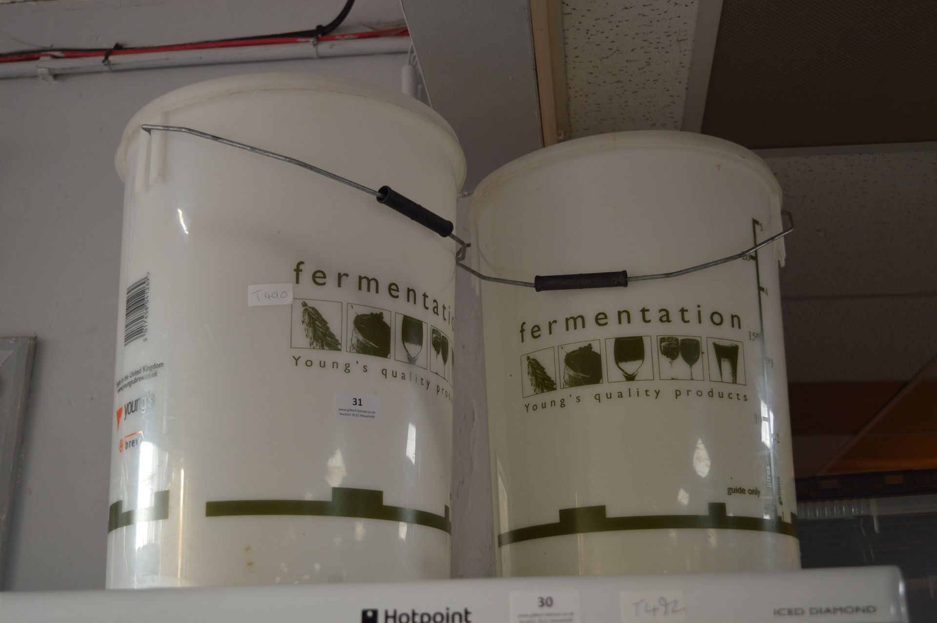 Two 5 Gallon Home Brew Fermentation Buckets