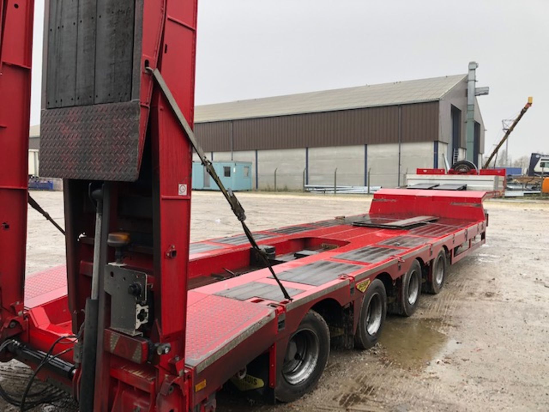 *2019 Broshuis B.V 4 Axle Rear Steer Extending Semi Low Loader 7300kg Gross - Sale Subject to Agree - Image 4 of 5