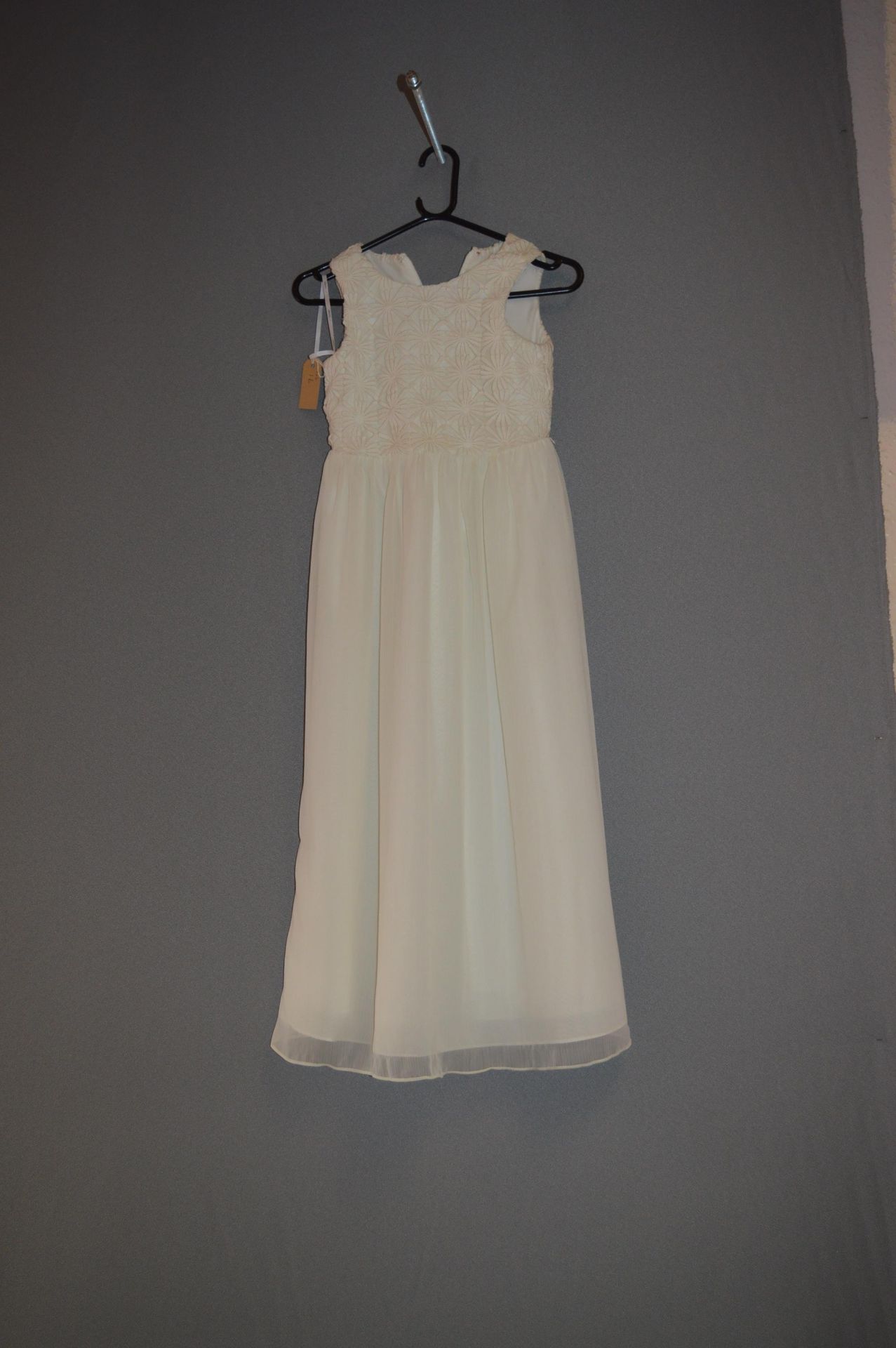 *Size: 10 Ivory Bridesmaid Dress by Dessy Collecti