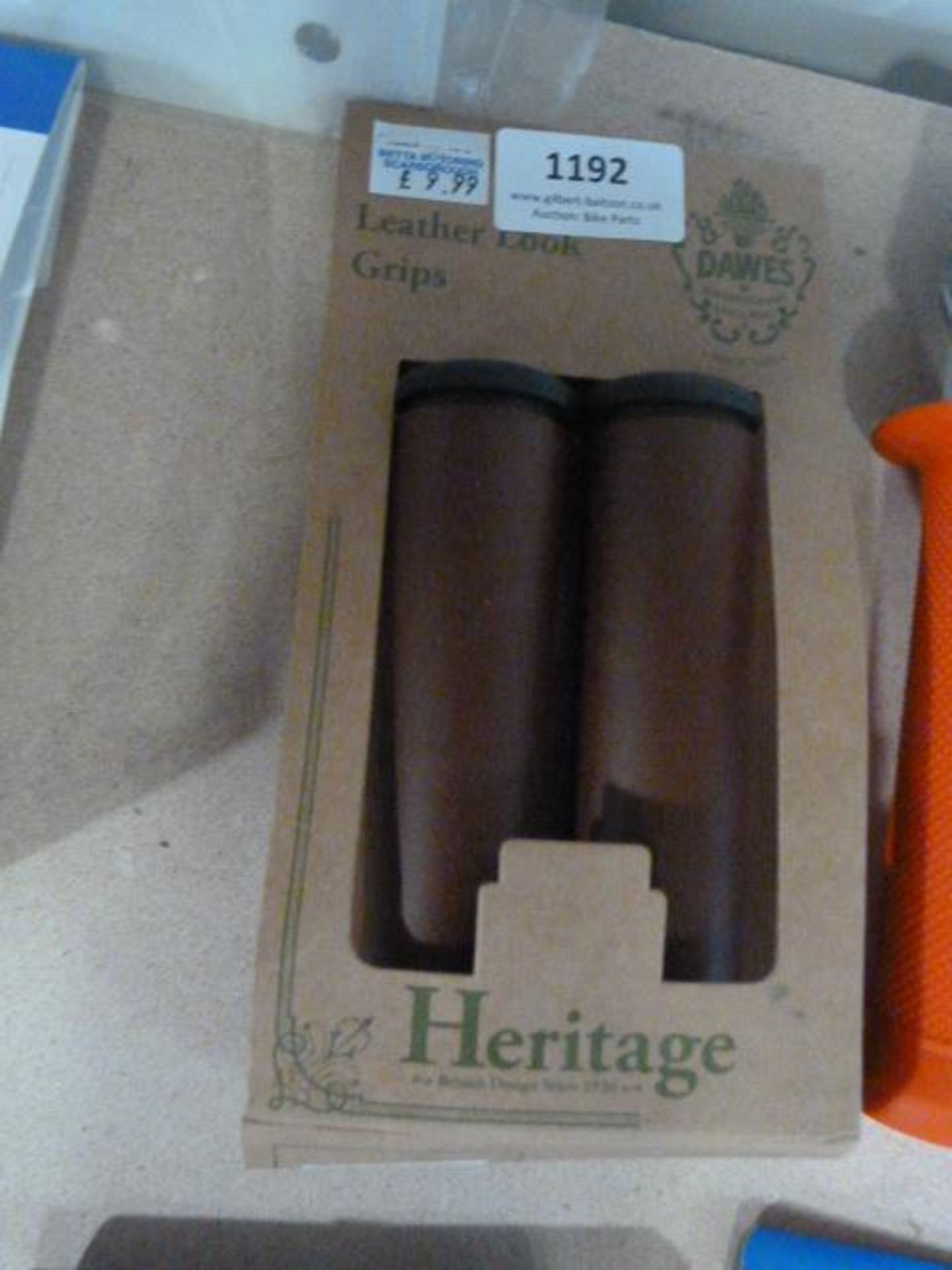 *Heritage Leather Look Grips