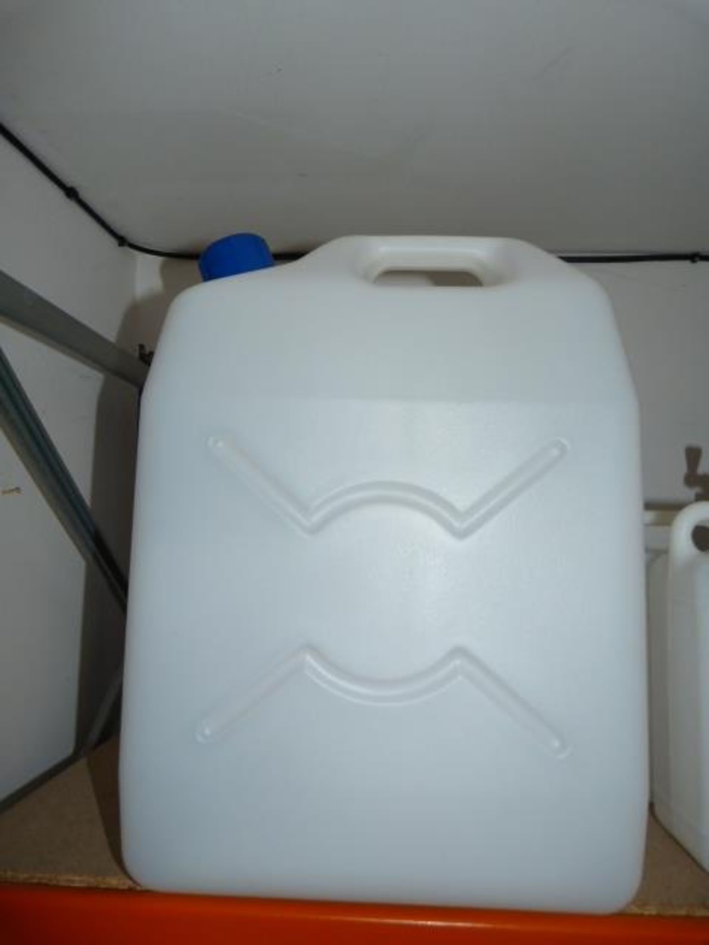 *Large Plastic Water Container (25L?)