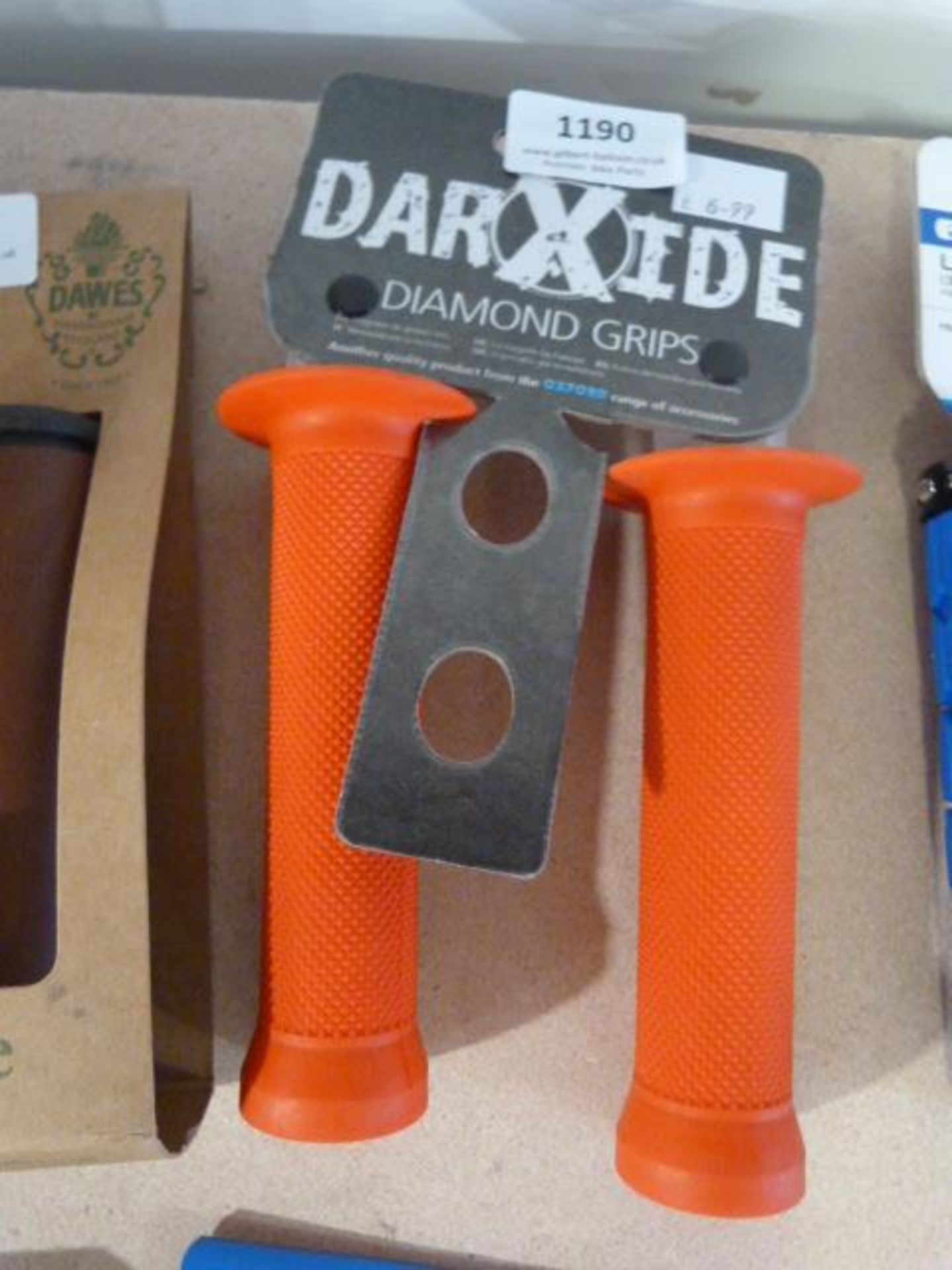 *Darxide Diamond Grips