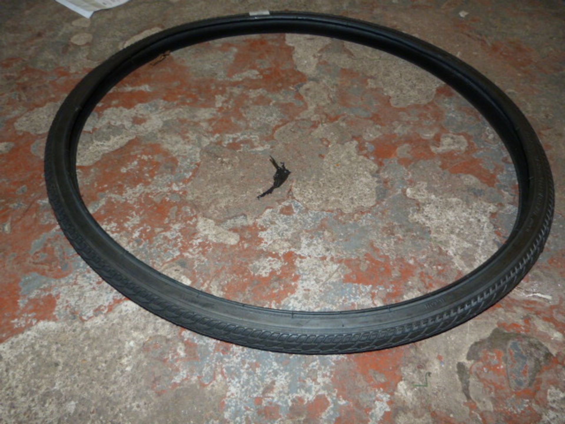 *700x35c Bicycle Tyre