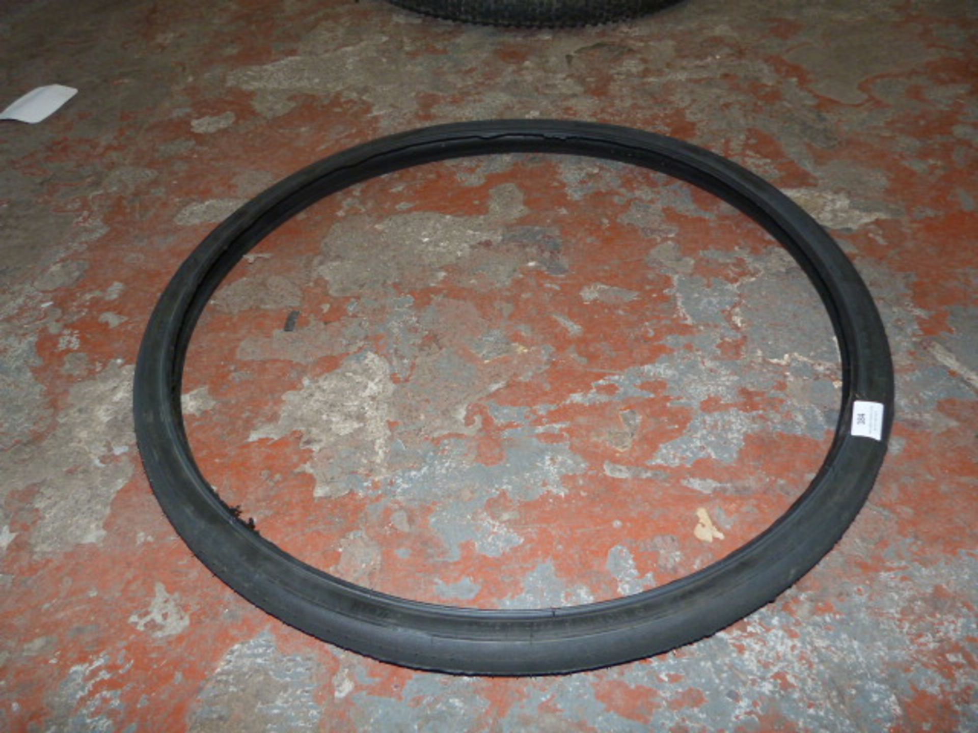 *700x38c Bicycle Tyre