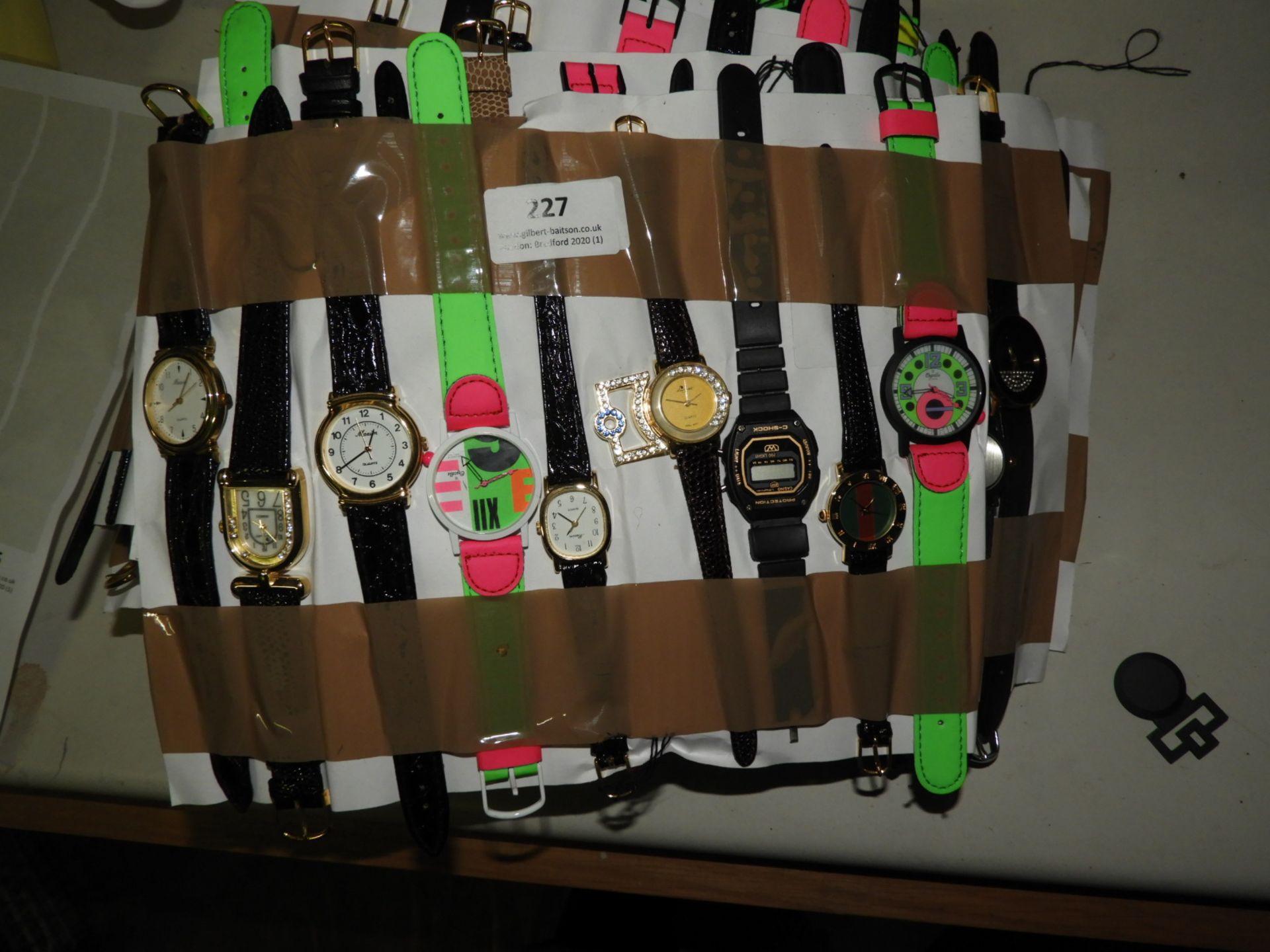 *10 Assorted Fashion Watches