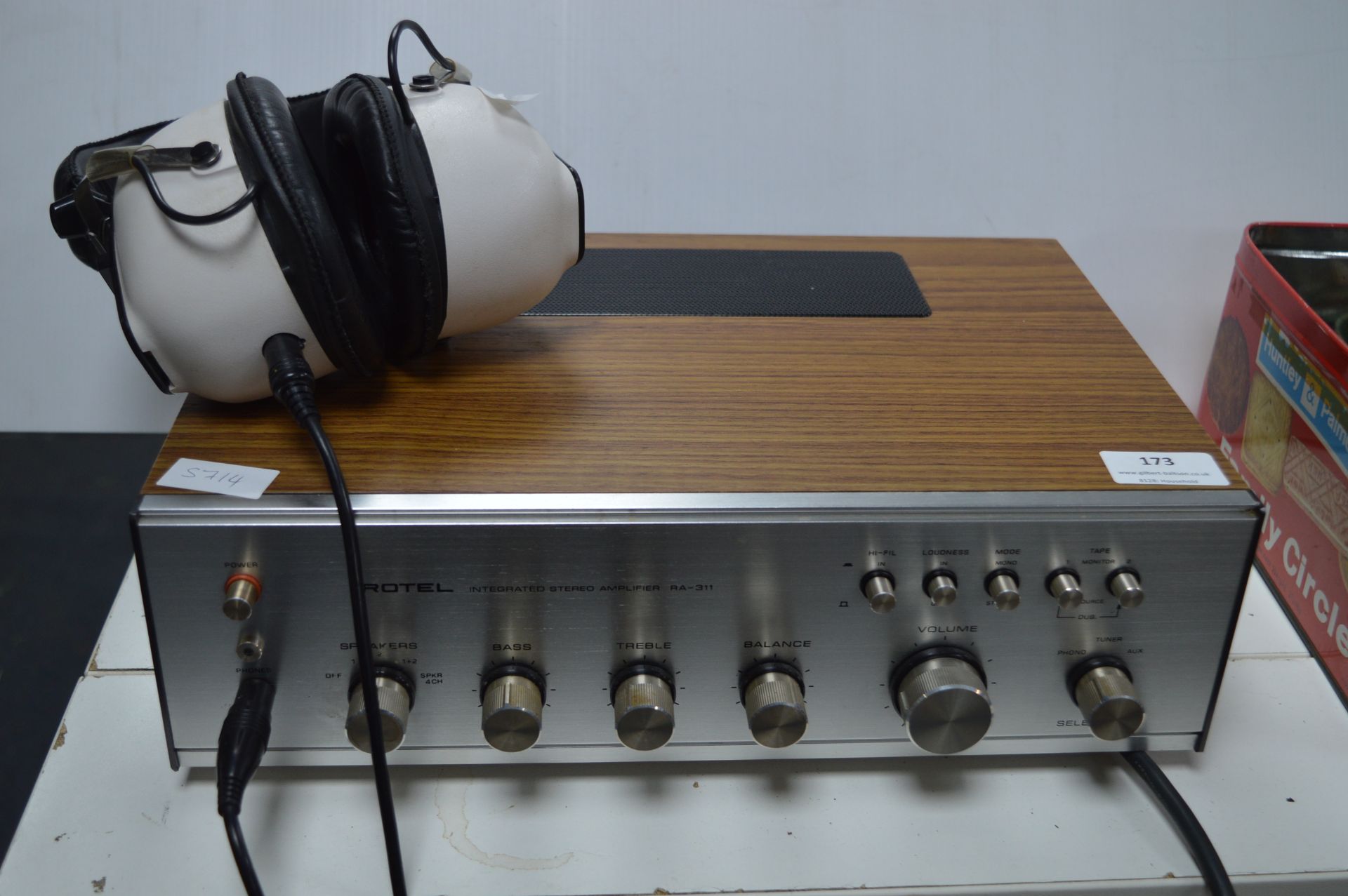 Rotelle Vintage Stereo Amplifier plus Headphones