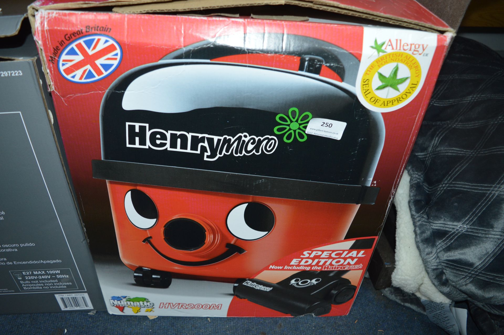 *Henry Micro Hi-Flo Vacuum