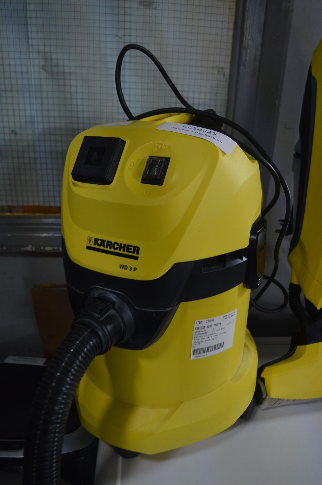 *Karcher Wd3p Vacuum